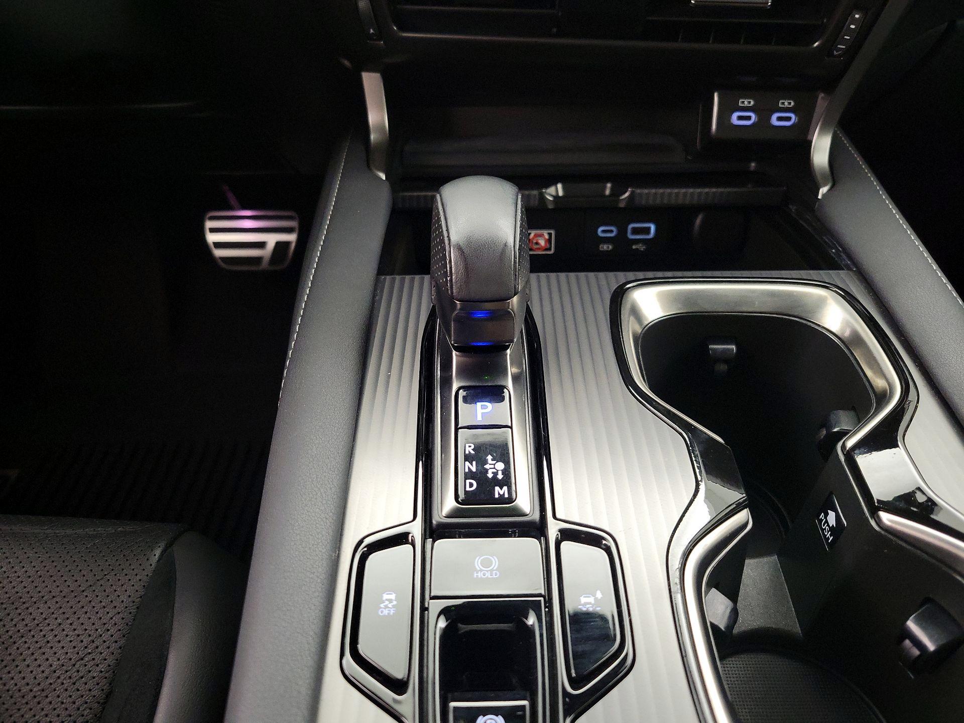 Thumbnail: 2024 Lexus RX - 17