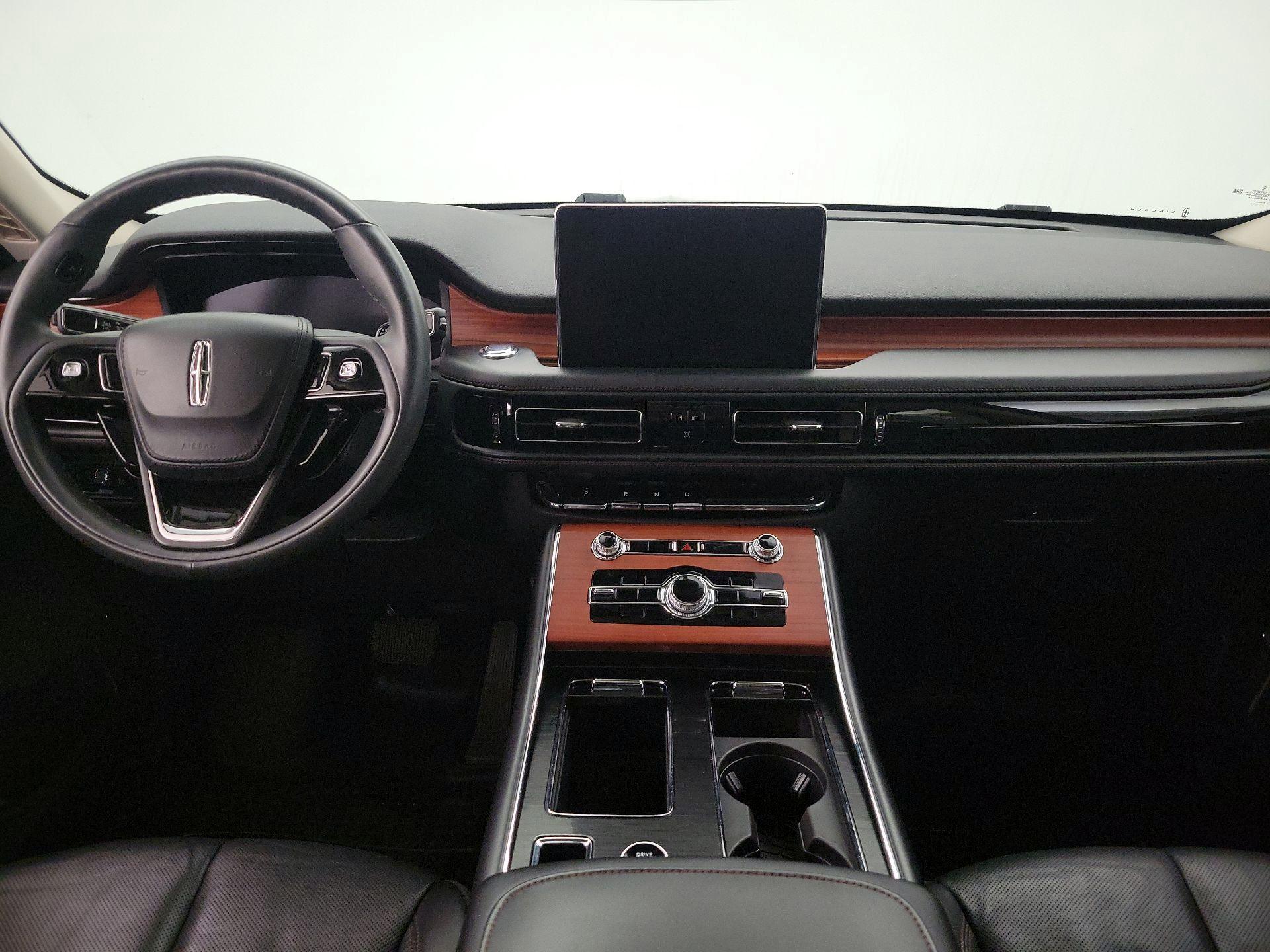Thumbnail: 2024 Lincoln Aviator - 9
