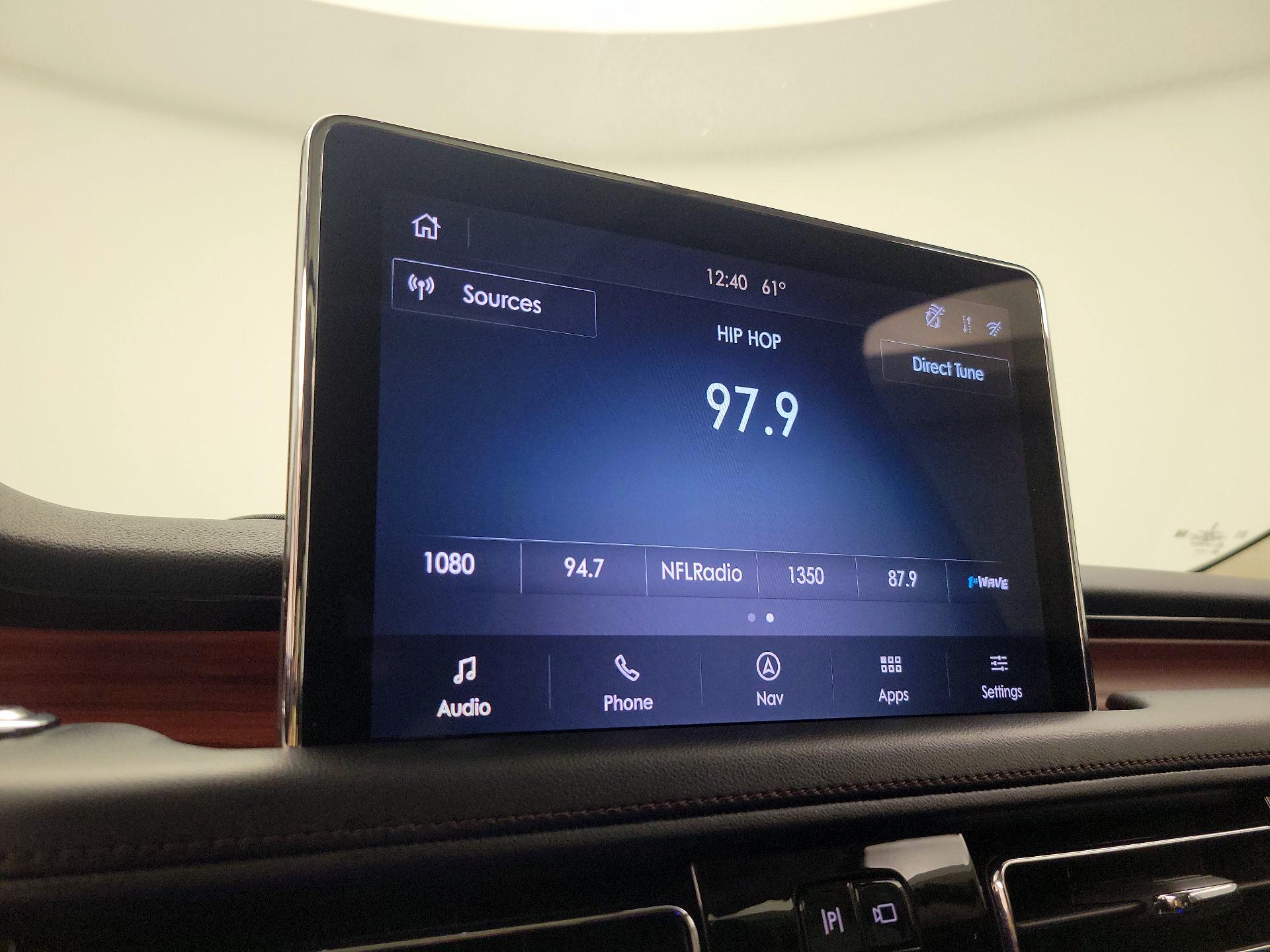 Thumbnail: 2024 Lincoln Aviator - 16