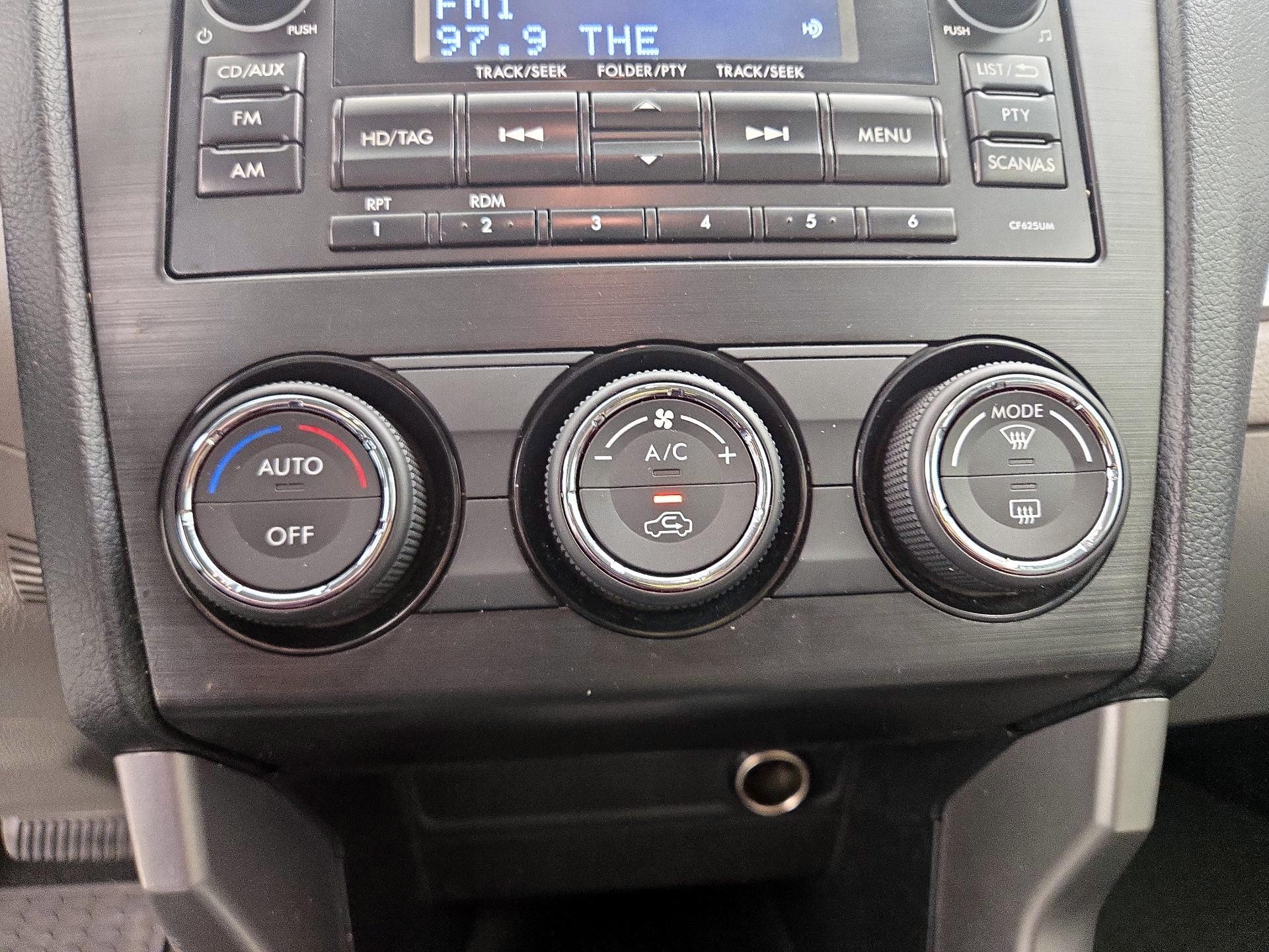 Thumbnail: 2015 Subaru Forester - 16
