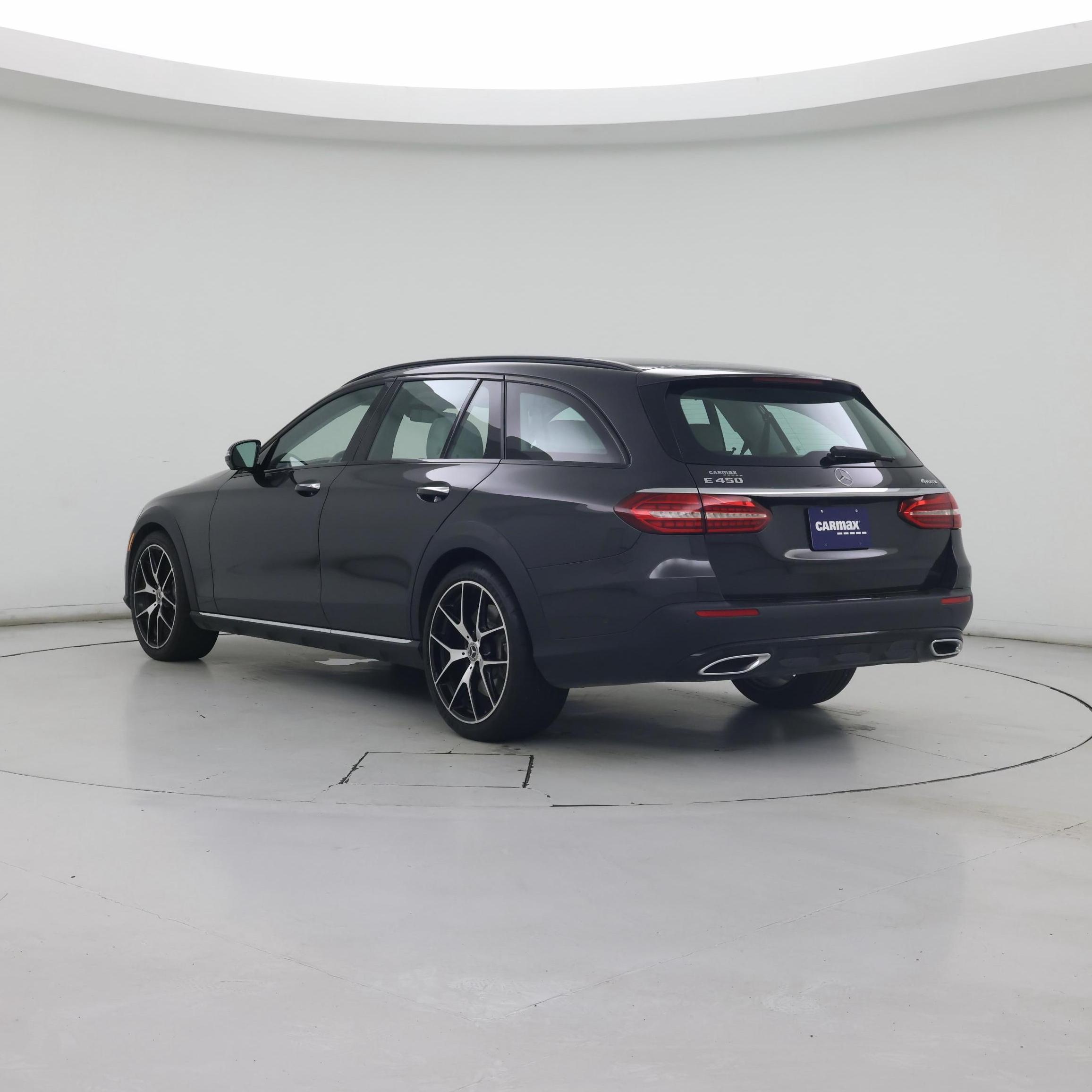 Thumbnail: 2021 Mercedes-Benz E-Class - 2