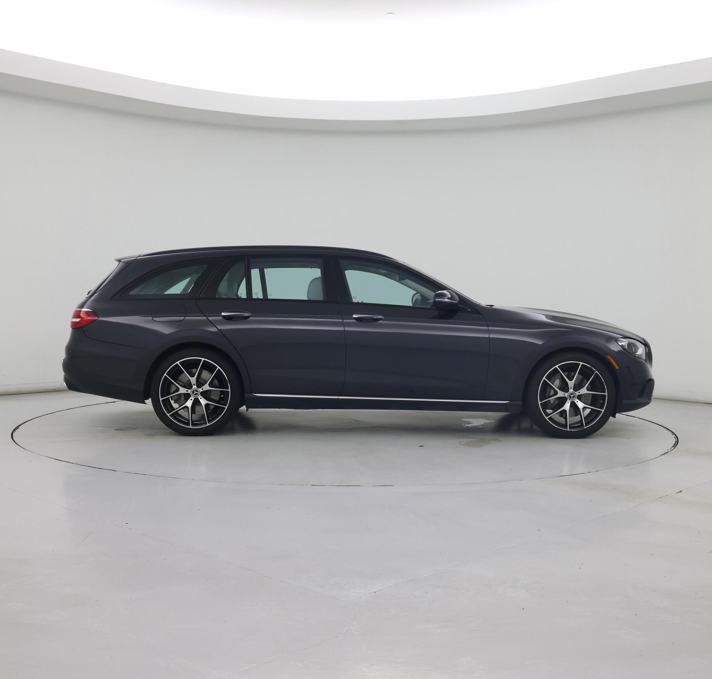 Thumbnail: 2021 Mercedes-Benz E-Class - 7