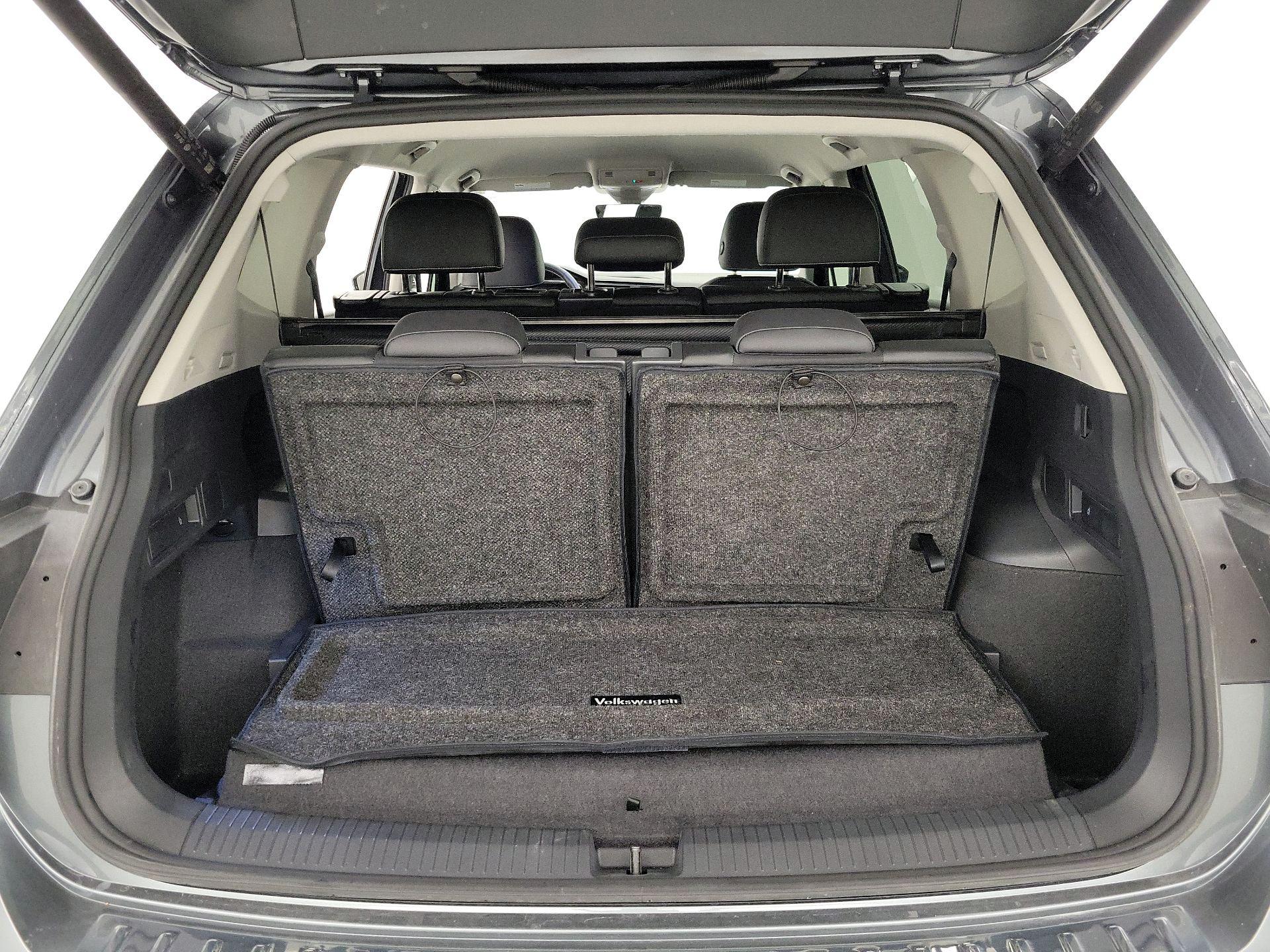 Thumbnail: 2024 Volkswagen Tiguan - 20