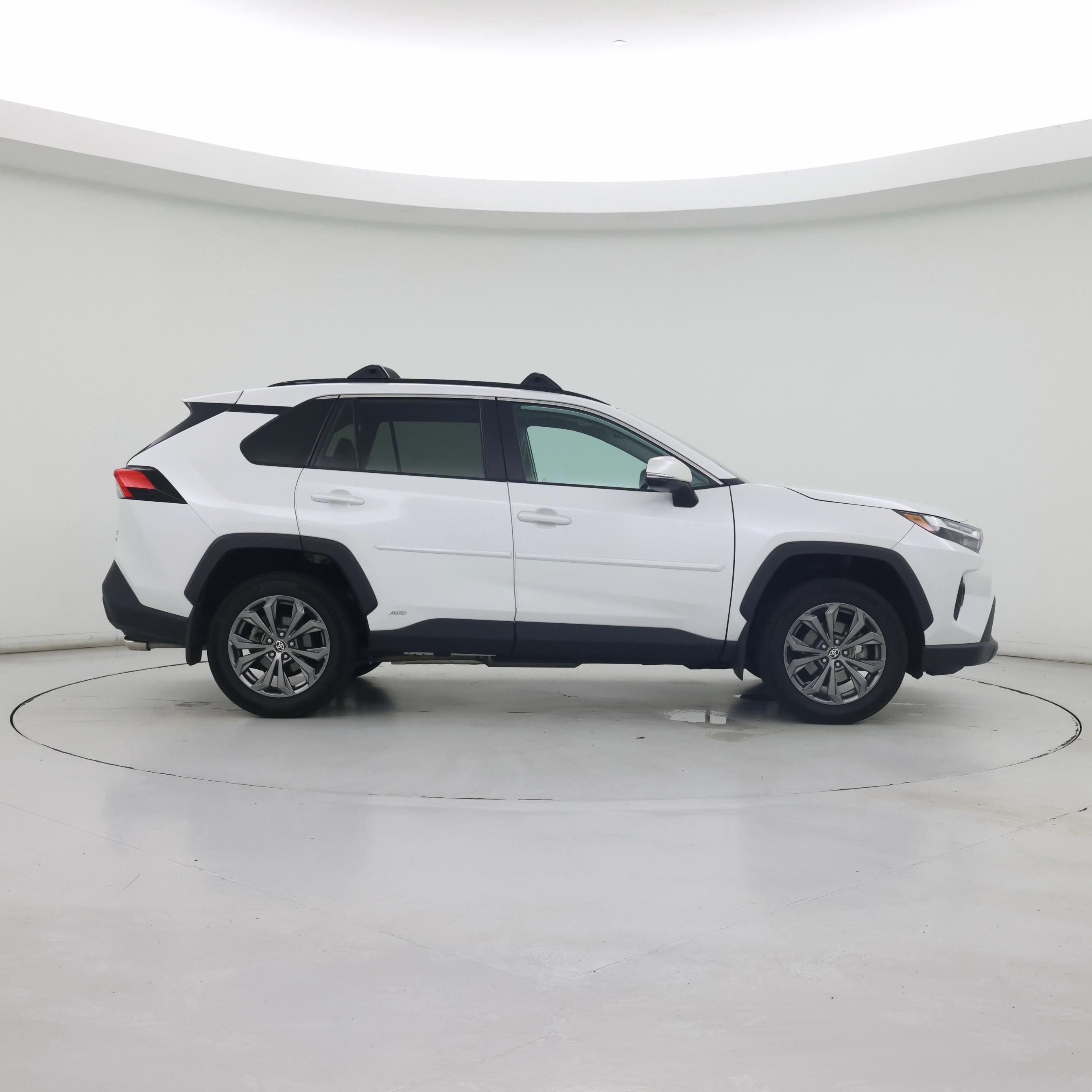 Thumbnail: 2024 Toyota RAV4 - 7