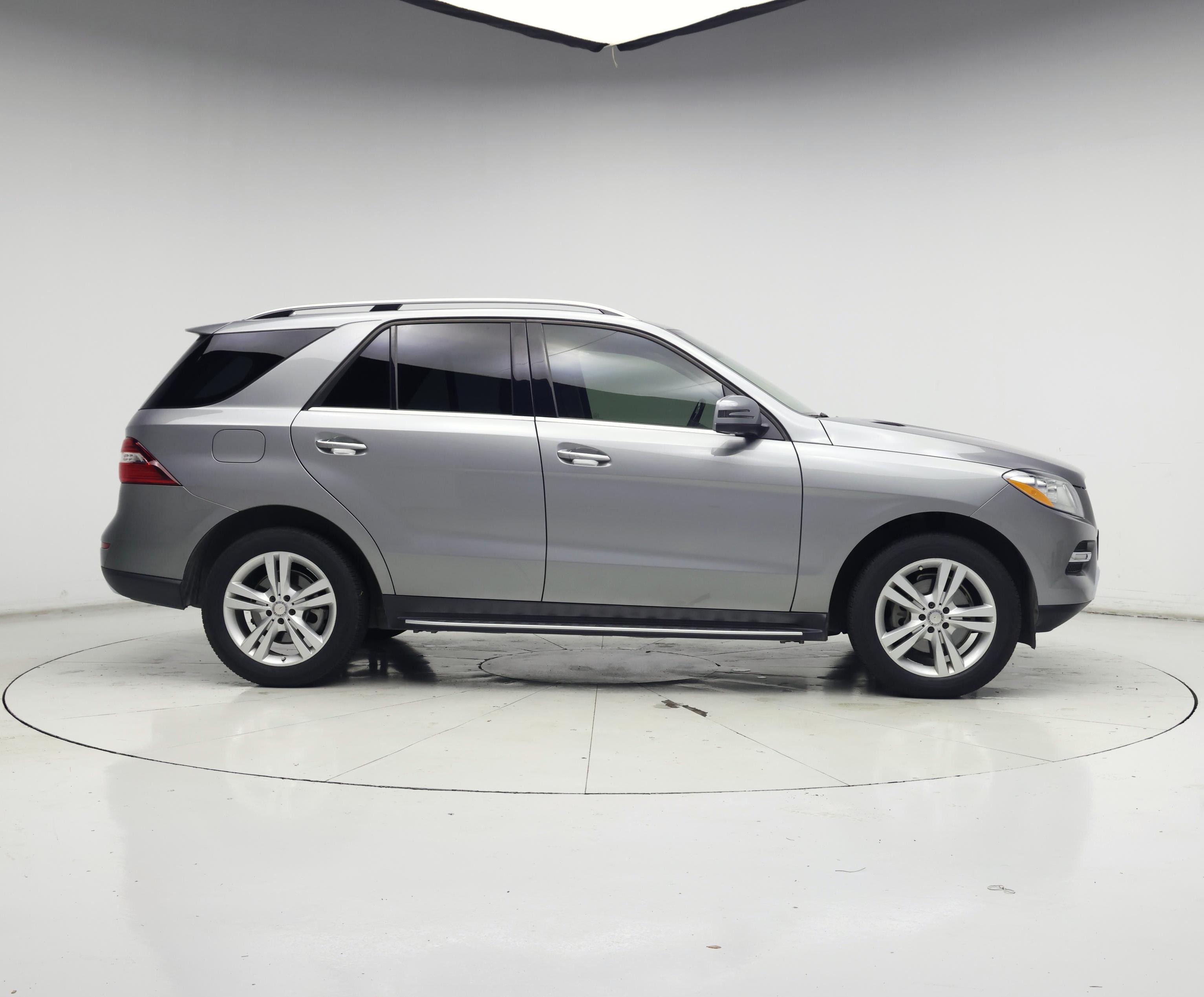 Thumbnail: 2015 Mercedes-Benz M-Class - 7