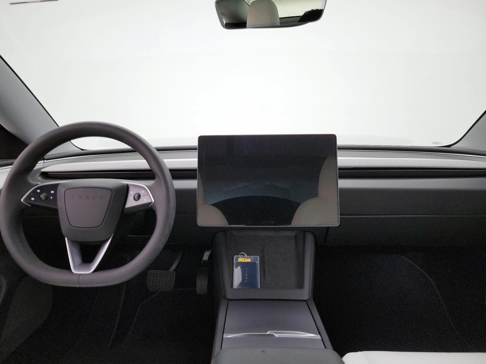 Thumbnail: 2025 Tesla Model 3 - 9
