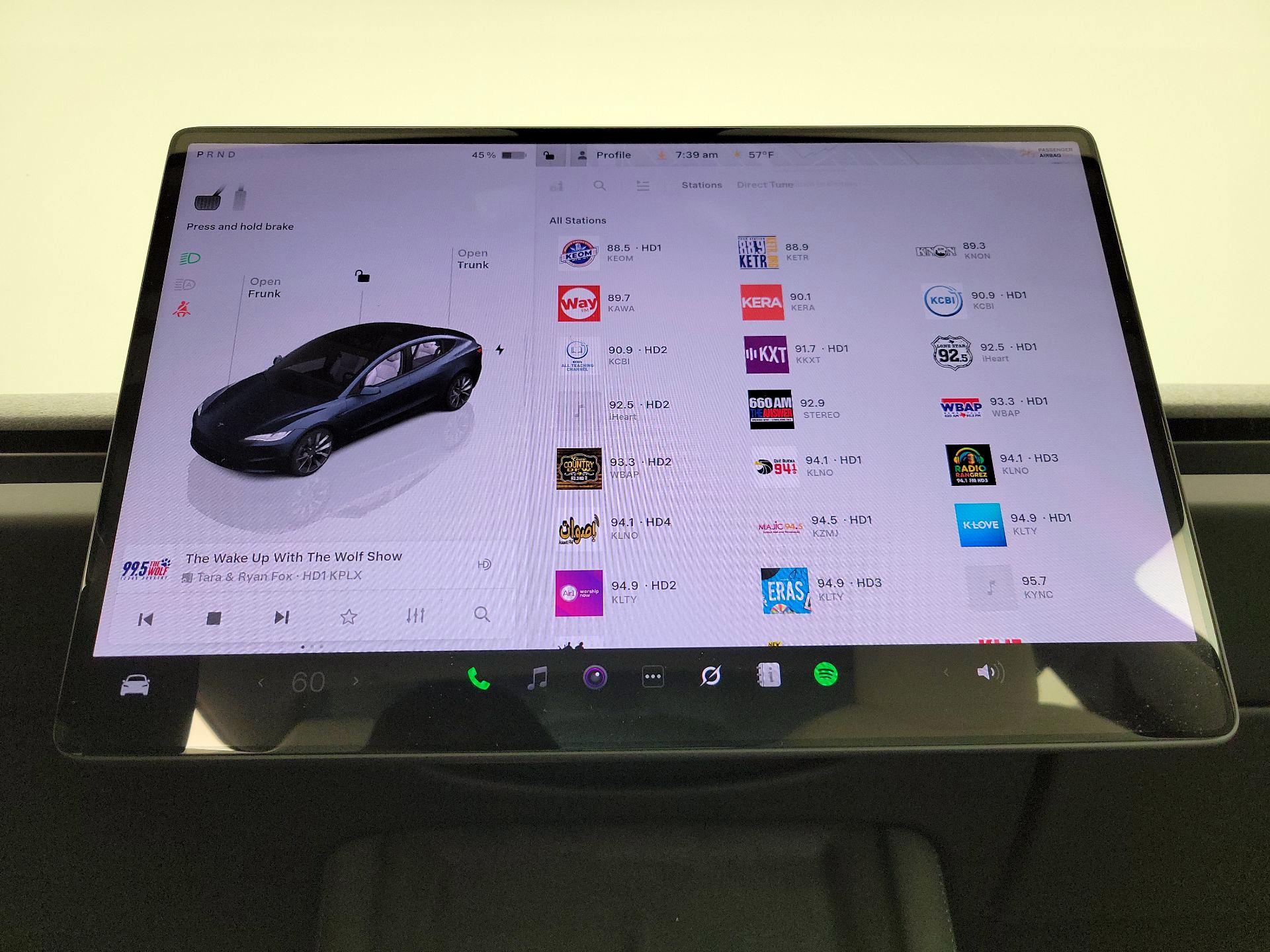 Thumbnail: 2025 Tesla Model 3 - 14