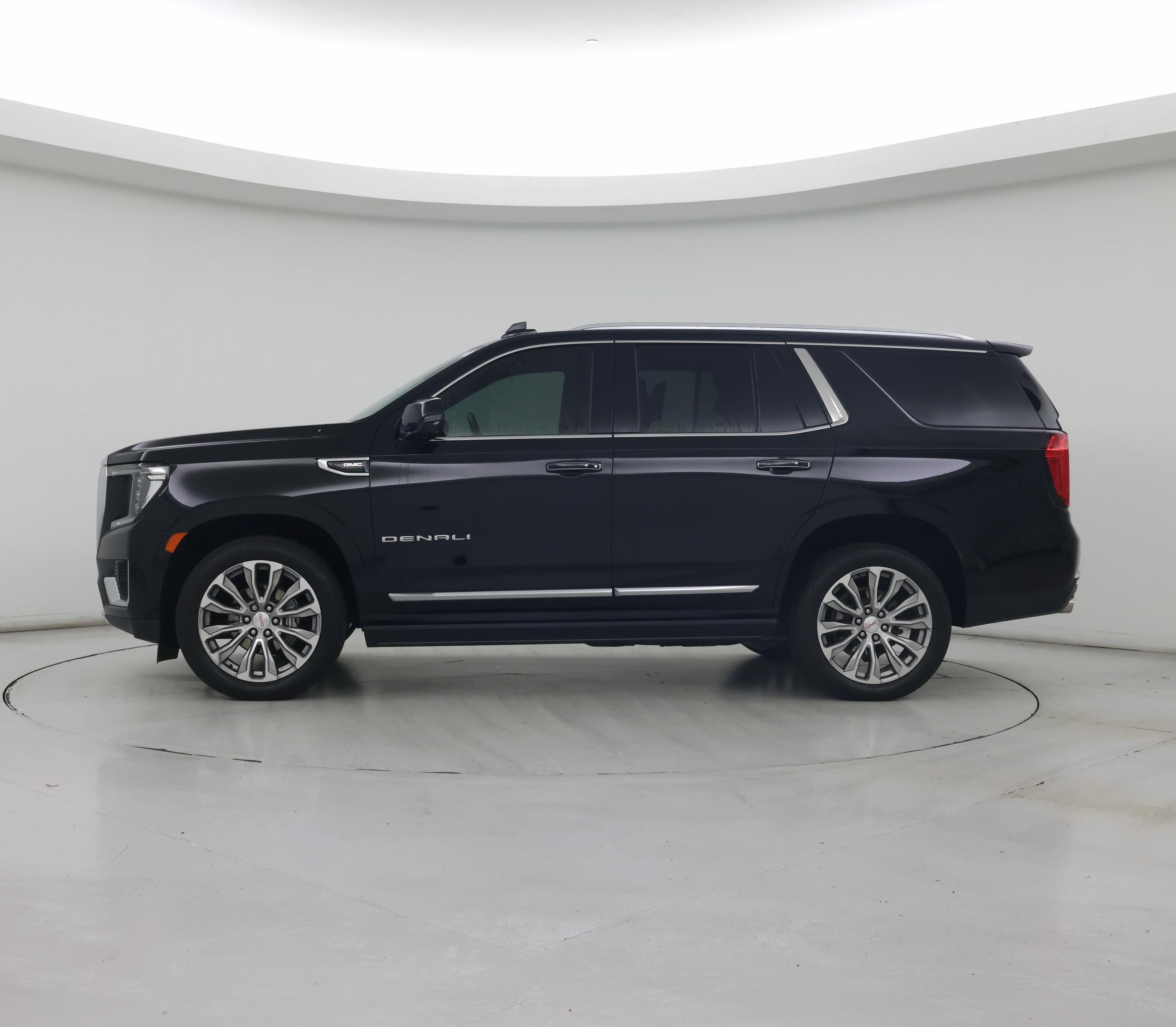 Thumbnail: 2021 GMC Yukon - 3