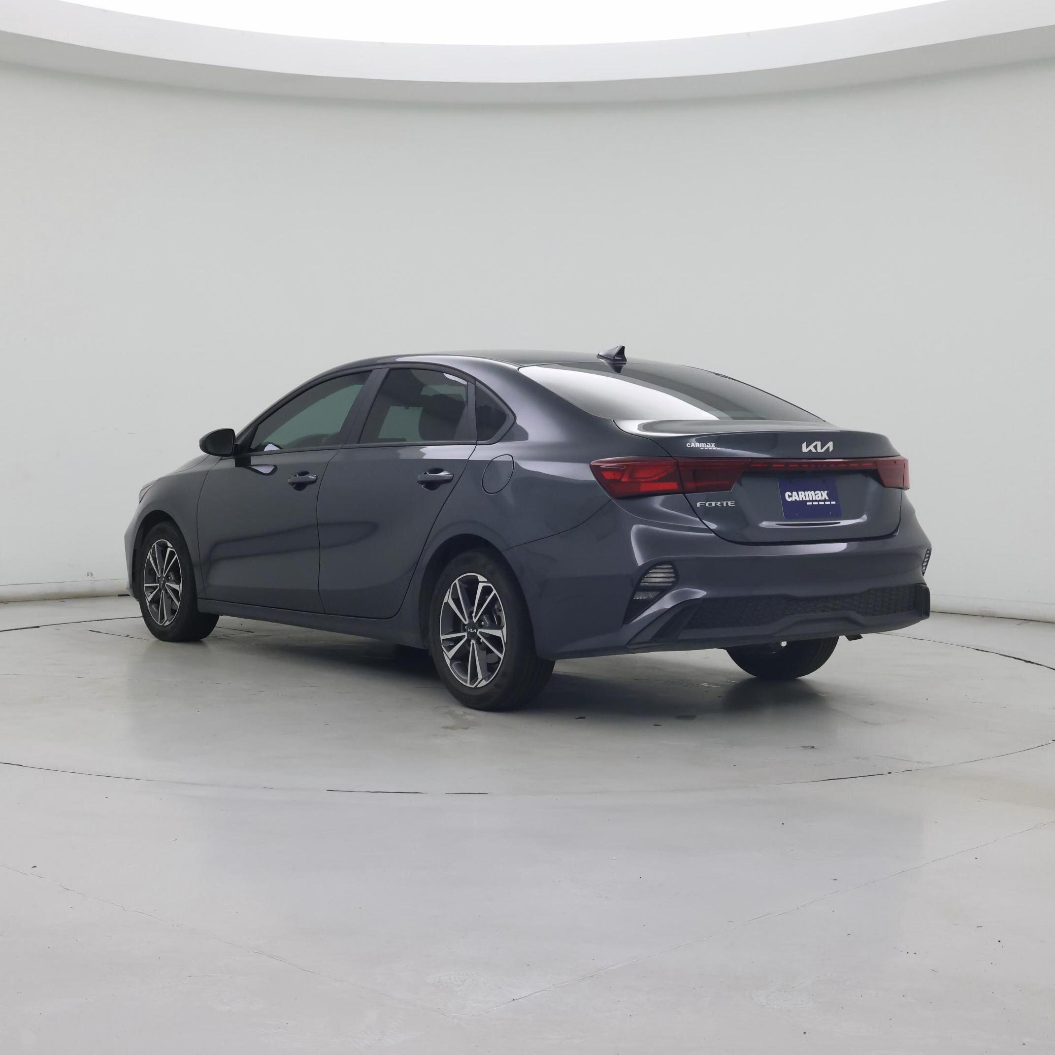 Thumbnail: 2023 Kia Forte - 2