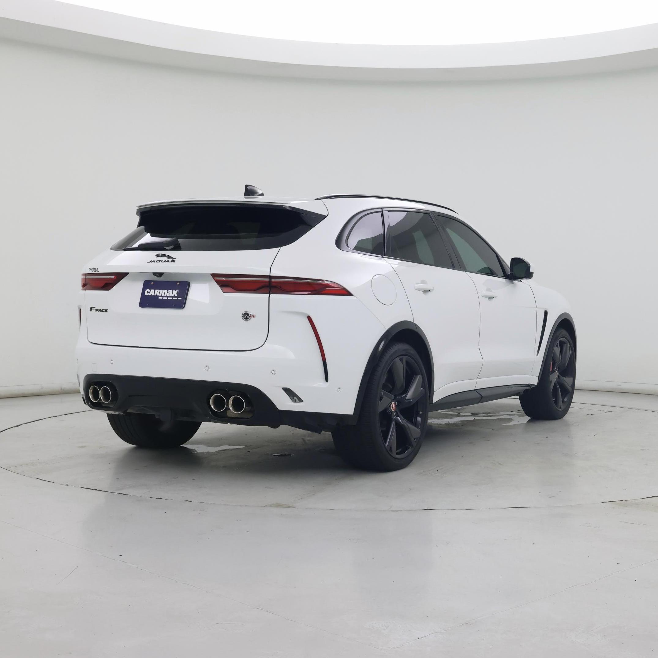 Thumbnail: 2023 Jaguar F-Pace - 8