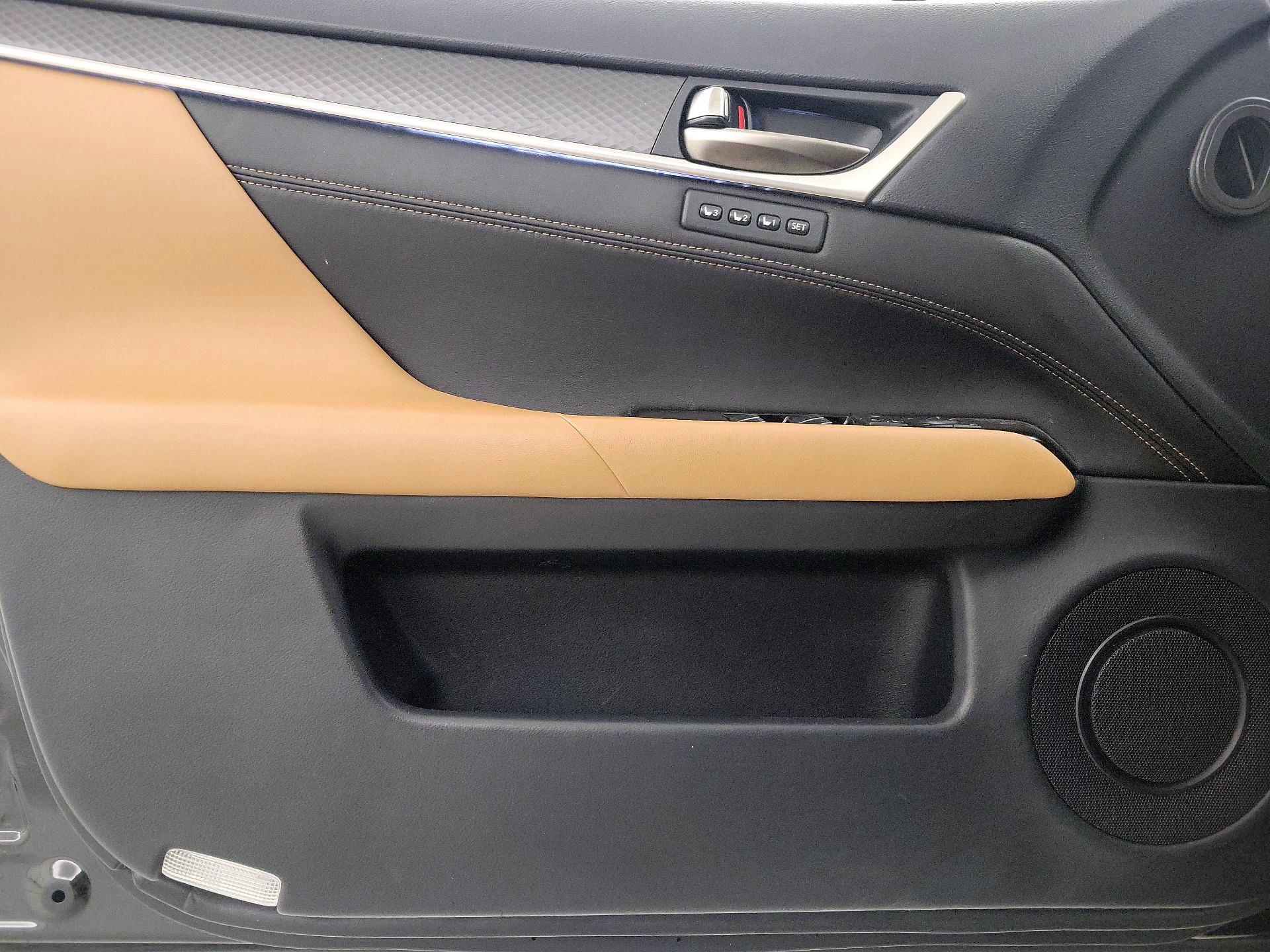 Thumbnail: 2016 Lexus GS - 12