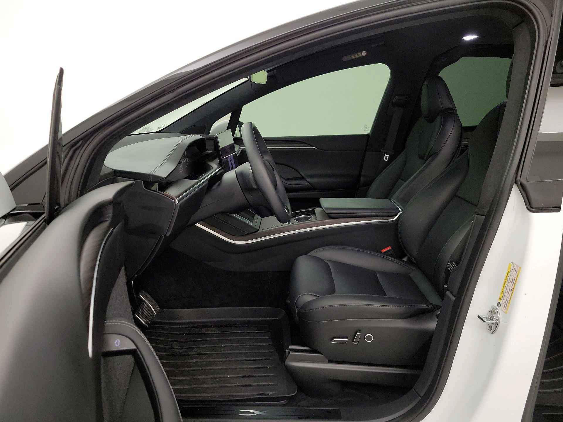 Thumbnail: 2024 Tesla Model X - 11