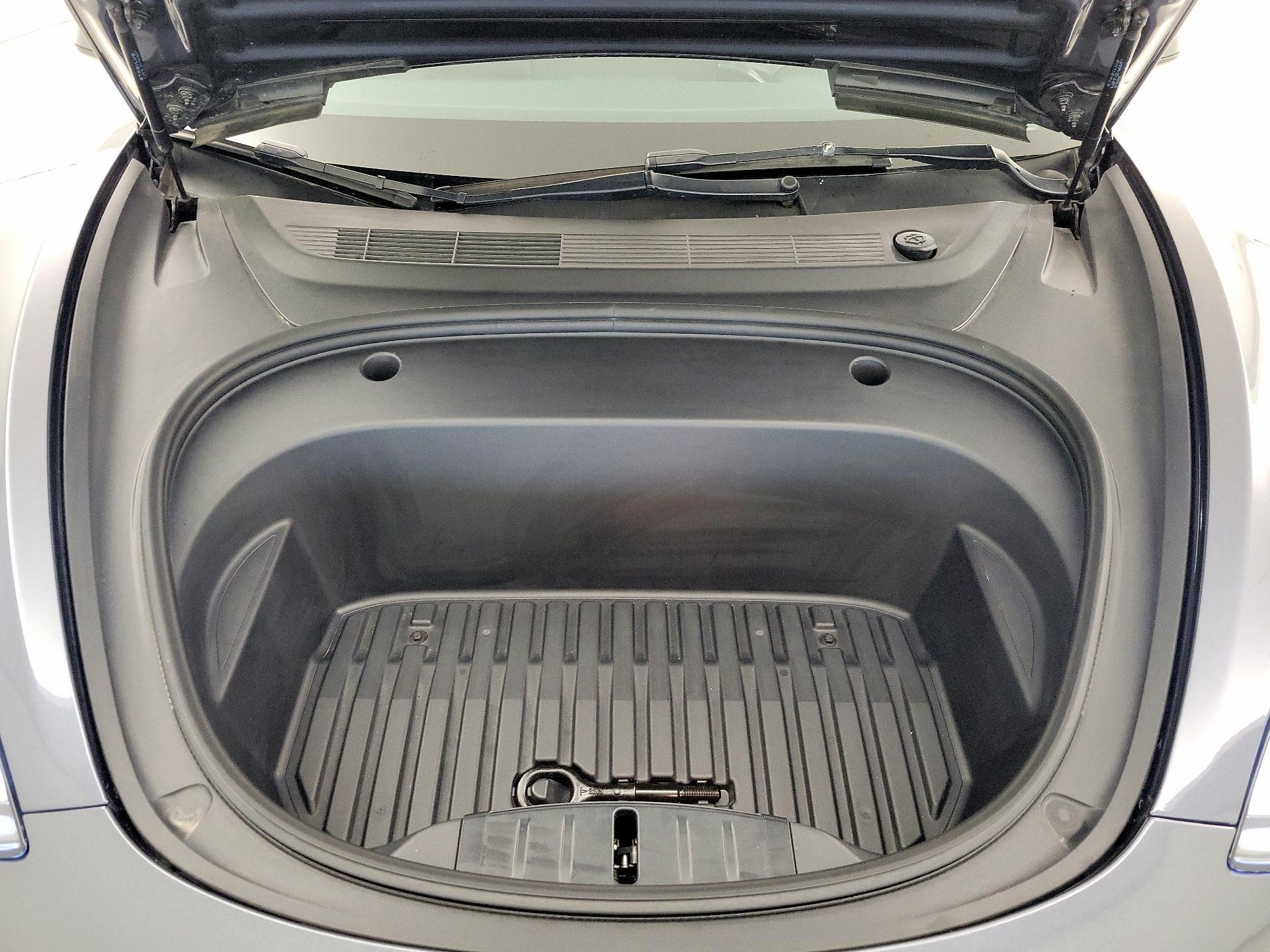 Thumbnail: 2023 Tesla Model 3 - 20