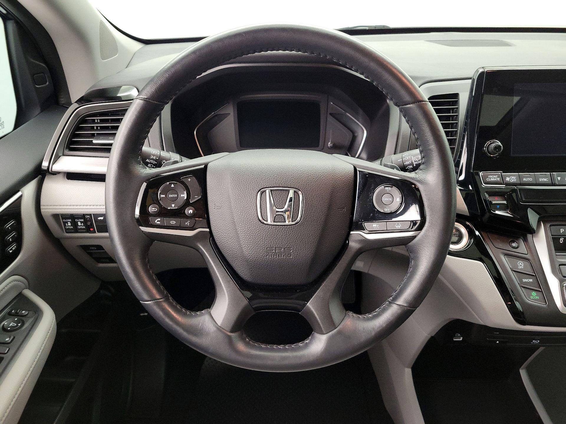 Thumbnail: 2023 Honda Odyssey - 10