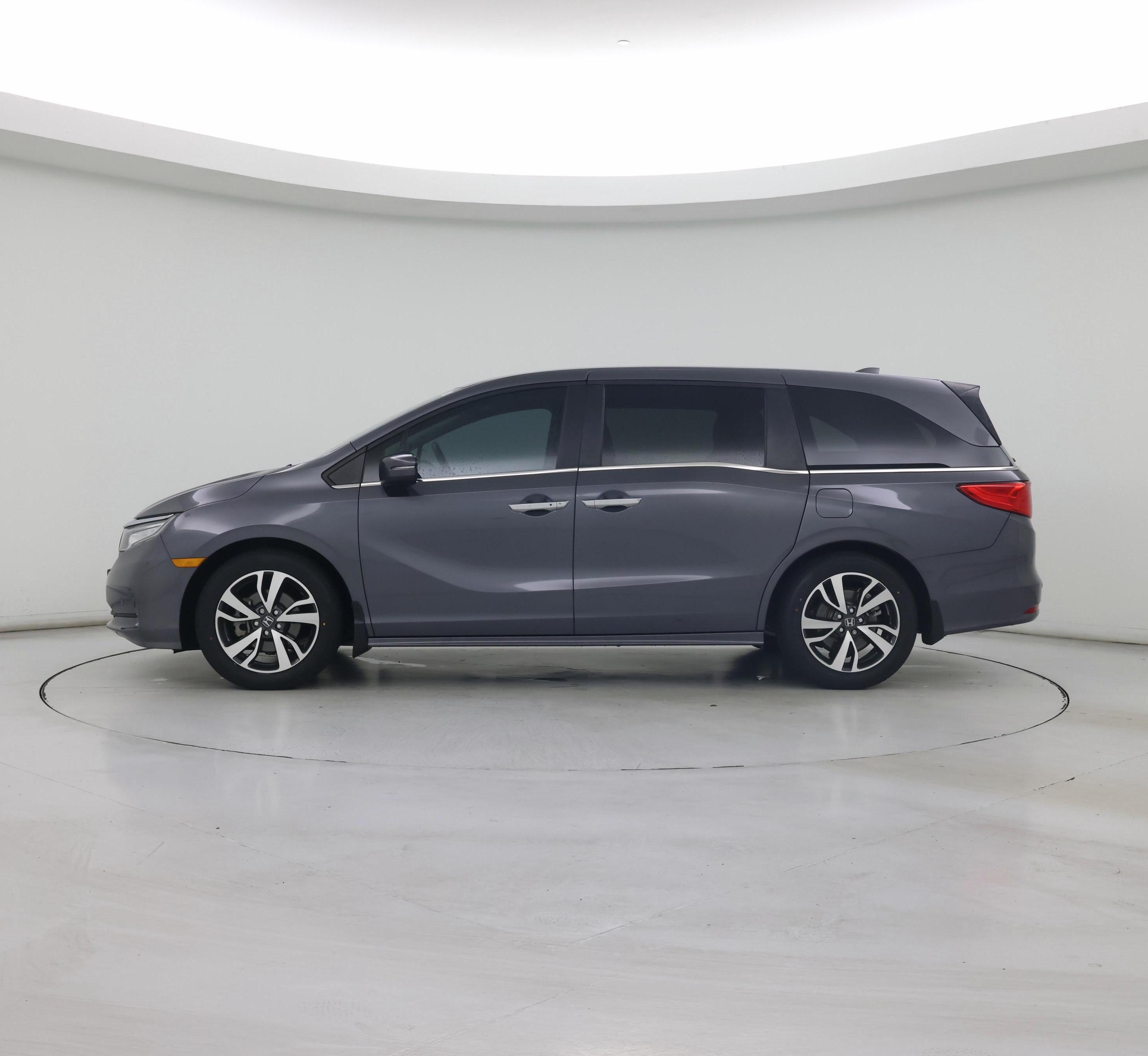Thumbnail: 2023 Honda Odyssey - 3