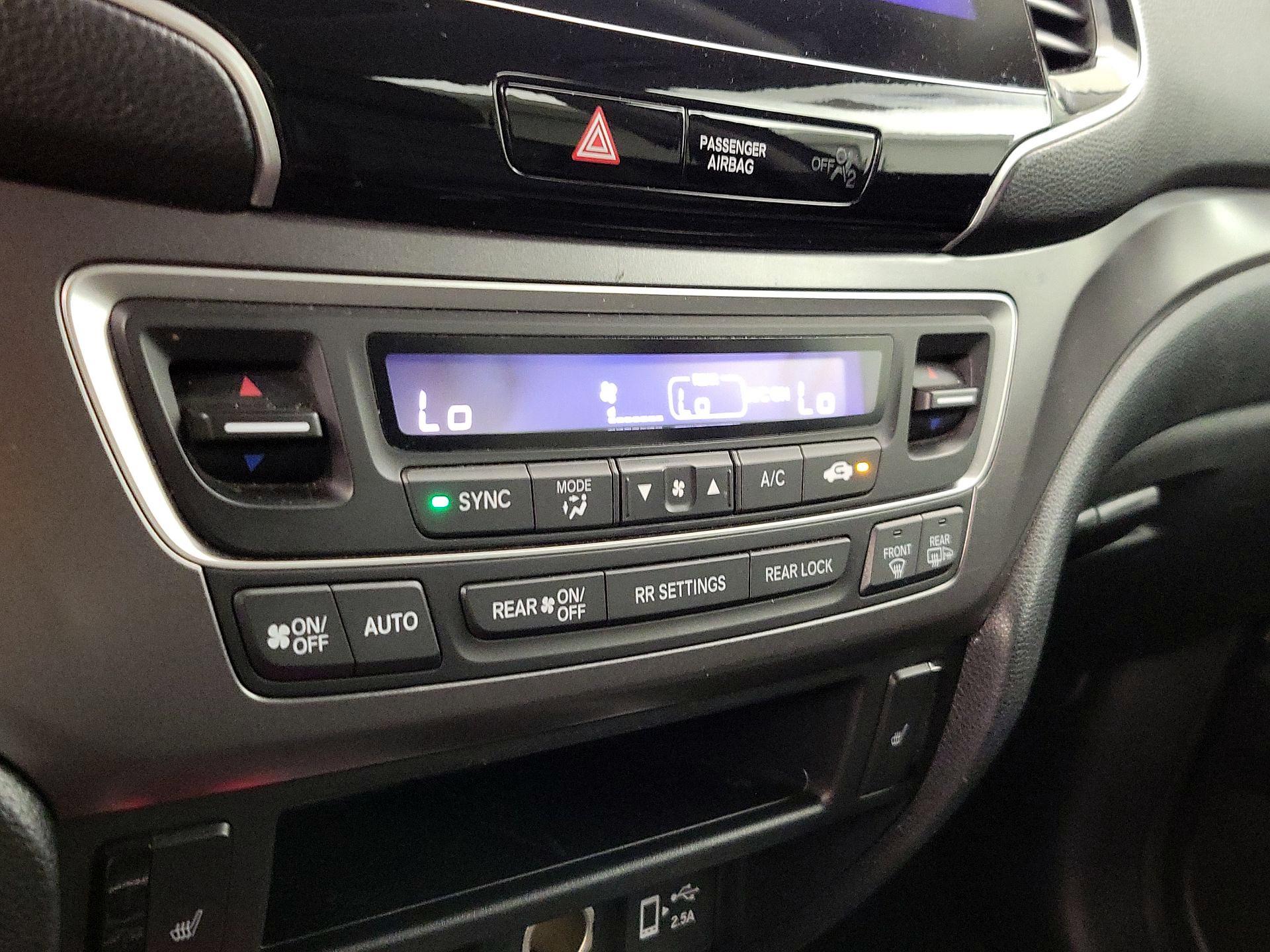 Thumbnail: 2021 Honda Pilot - 16