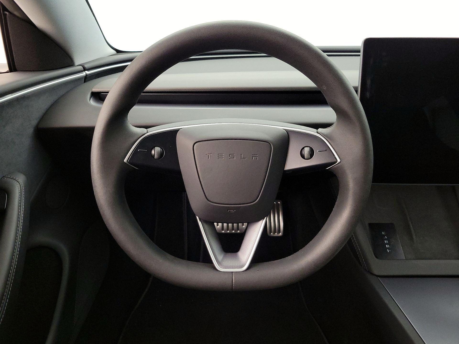 Thumbnail: 2024 Tesla Model 3 - 10