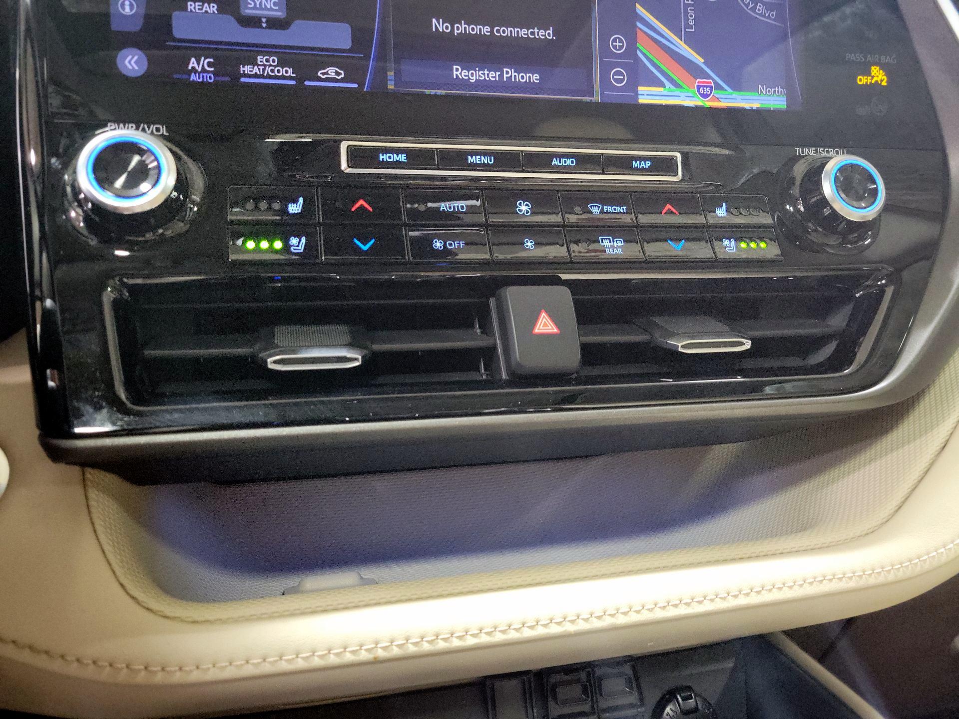 Thumbnail: 2020 Toyota Highlander - 17