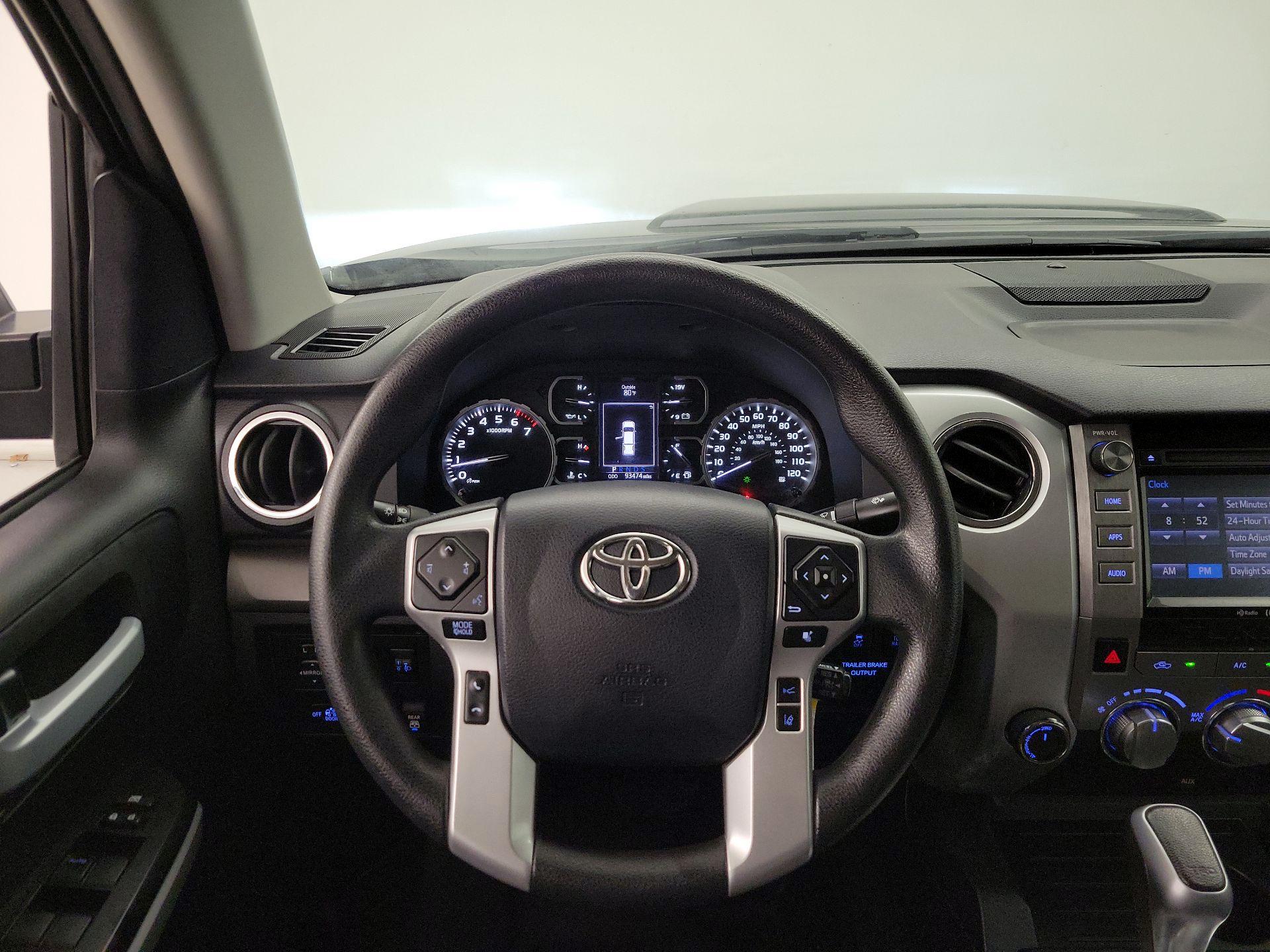 Thumbnail: 2019 Toyota Tundra - 10