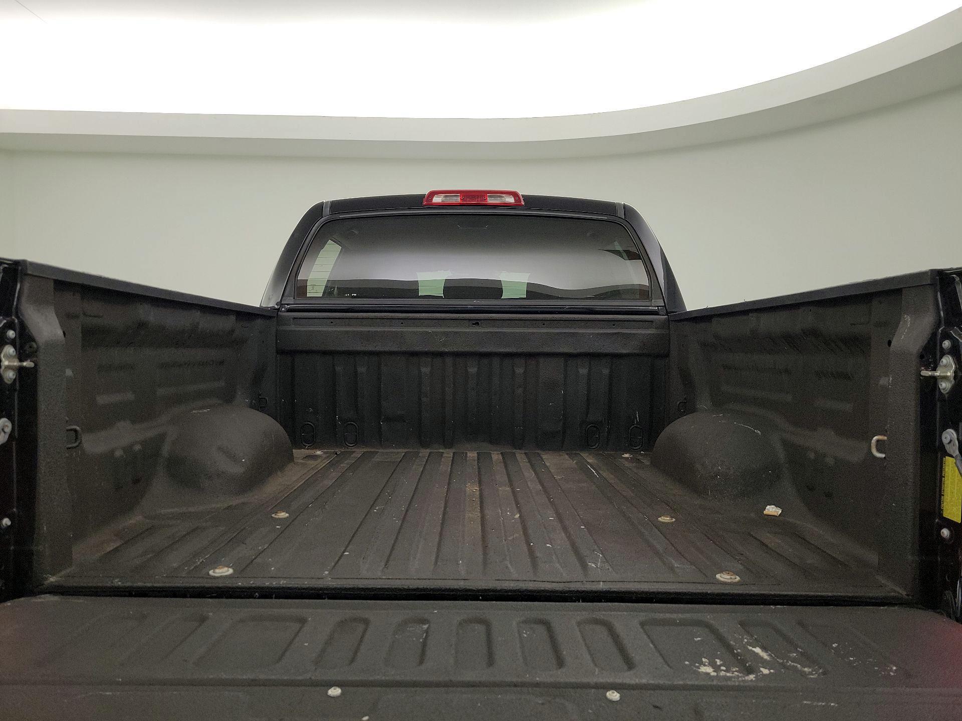 Thumbnail: 2019 Toyota Tundra - 19
