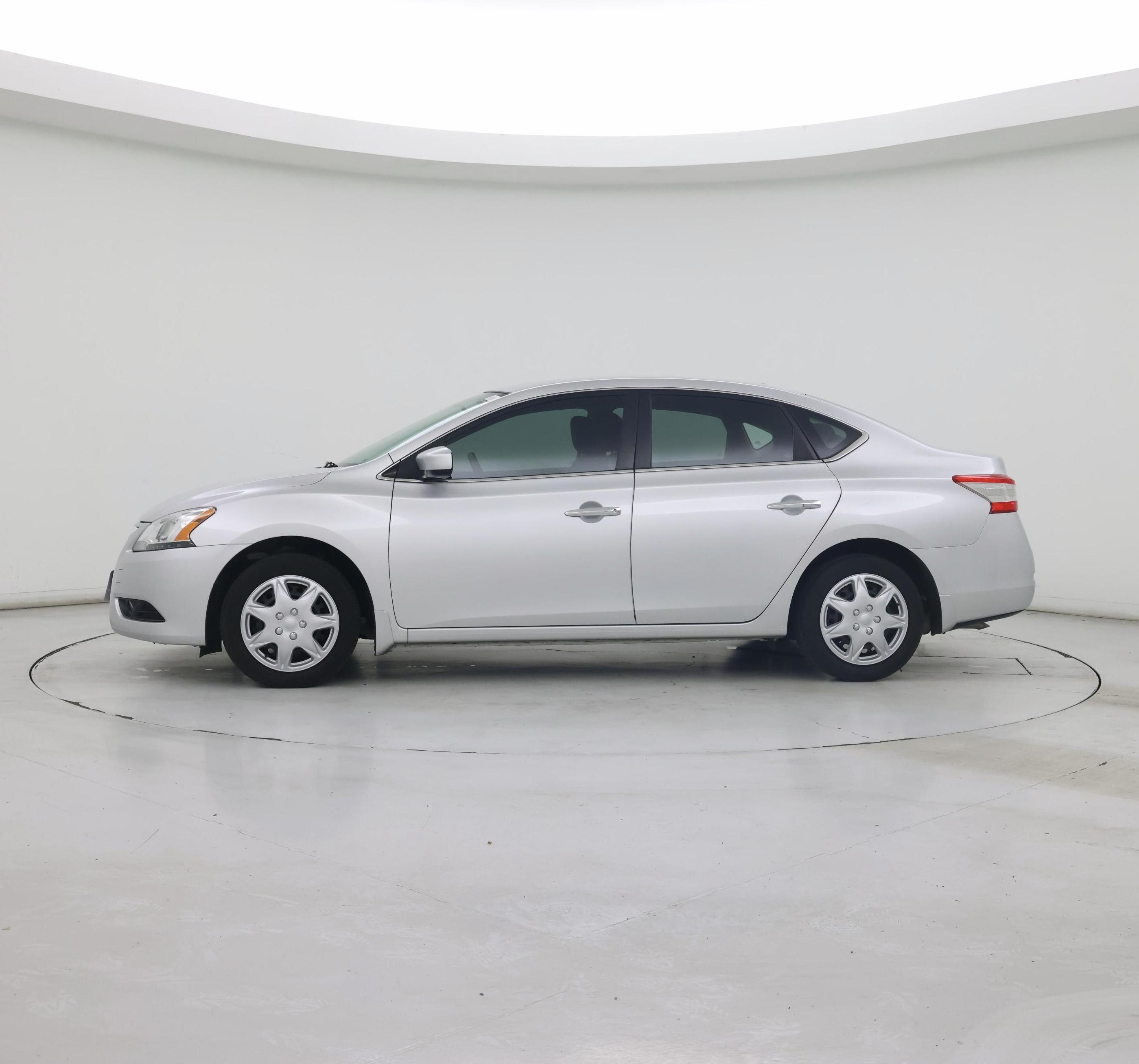 Thumbnail: 2015 Nissan Sentra - 3