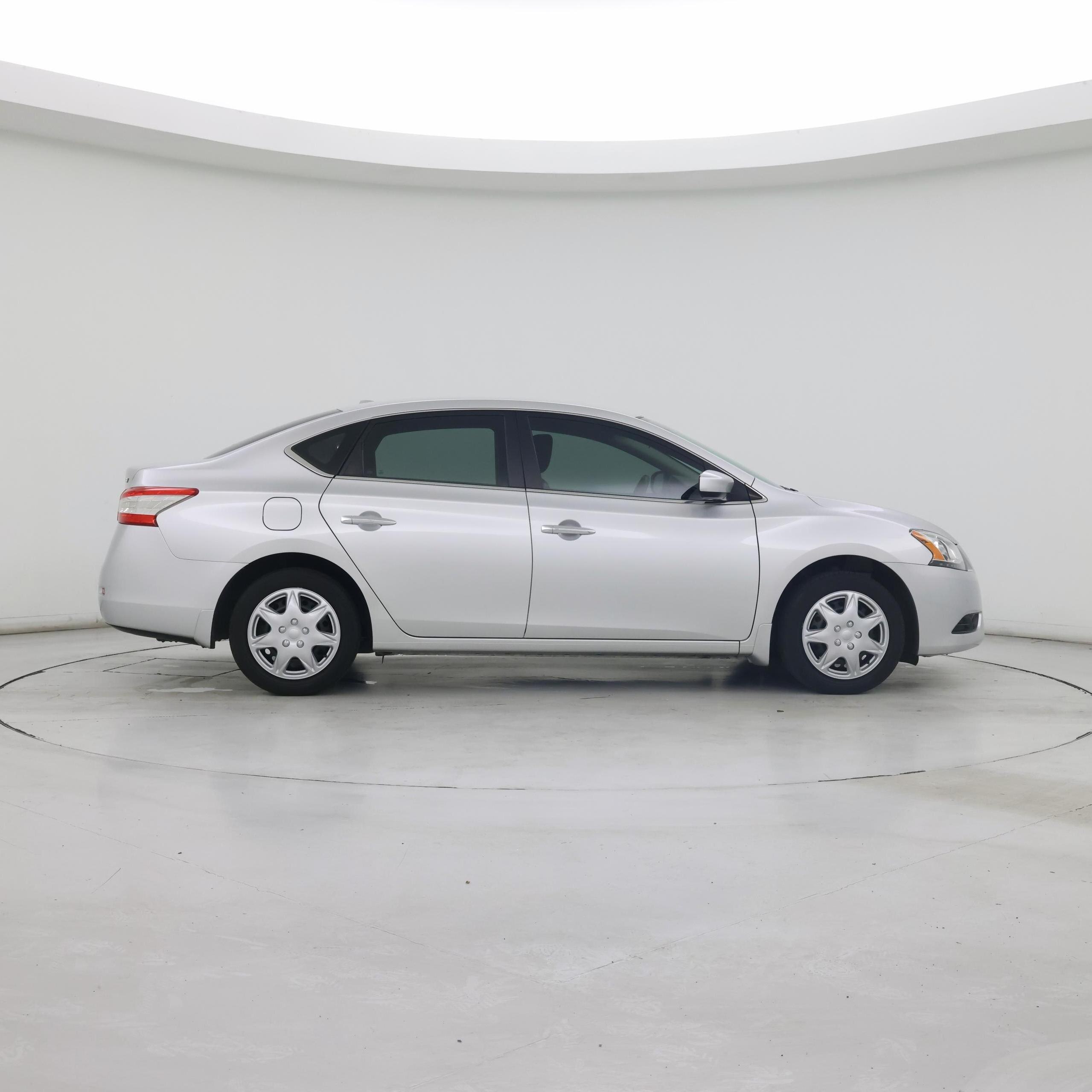 Thumbnail: 2015 Nissan Sentra - 7