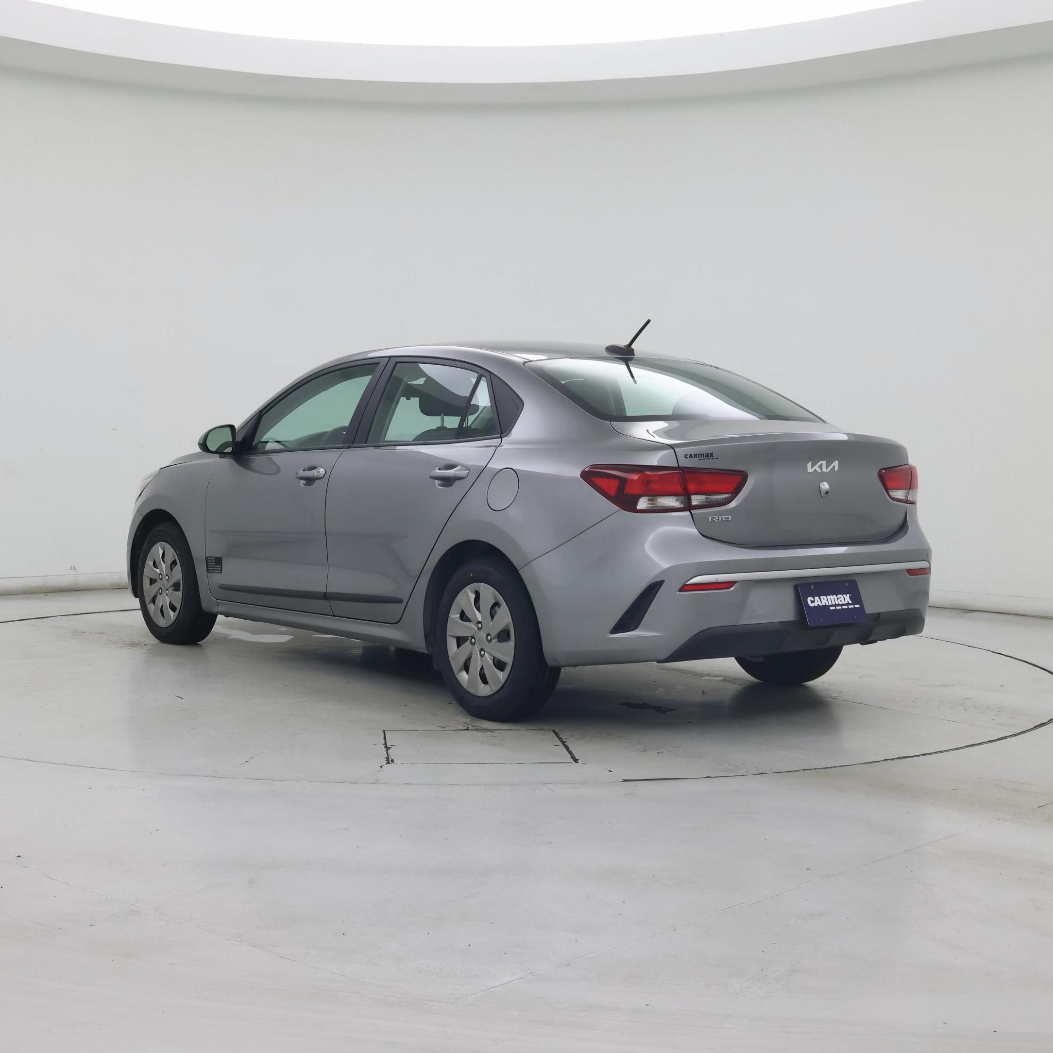 Thumbnail: 2022 Kia Rio - 2