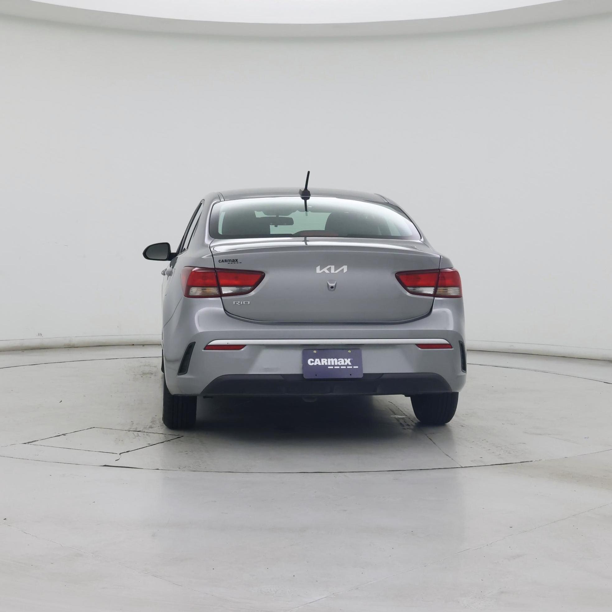 Thumbnail: 2022 Kia Rio - 6