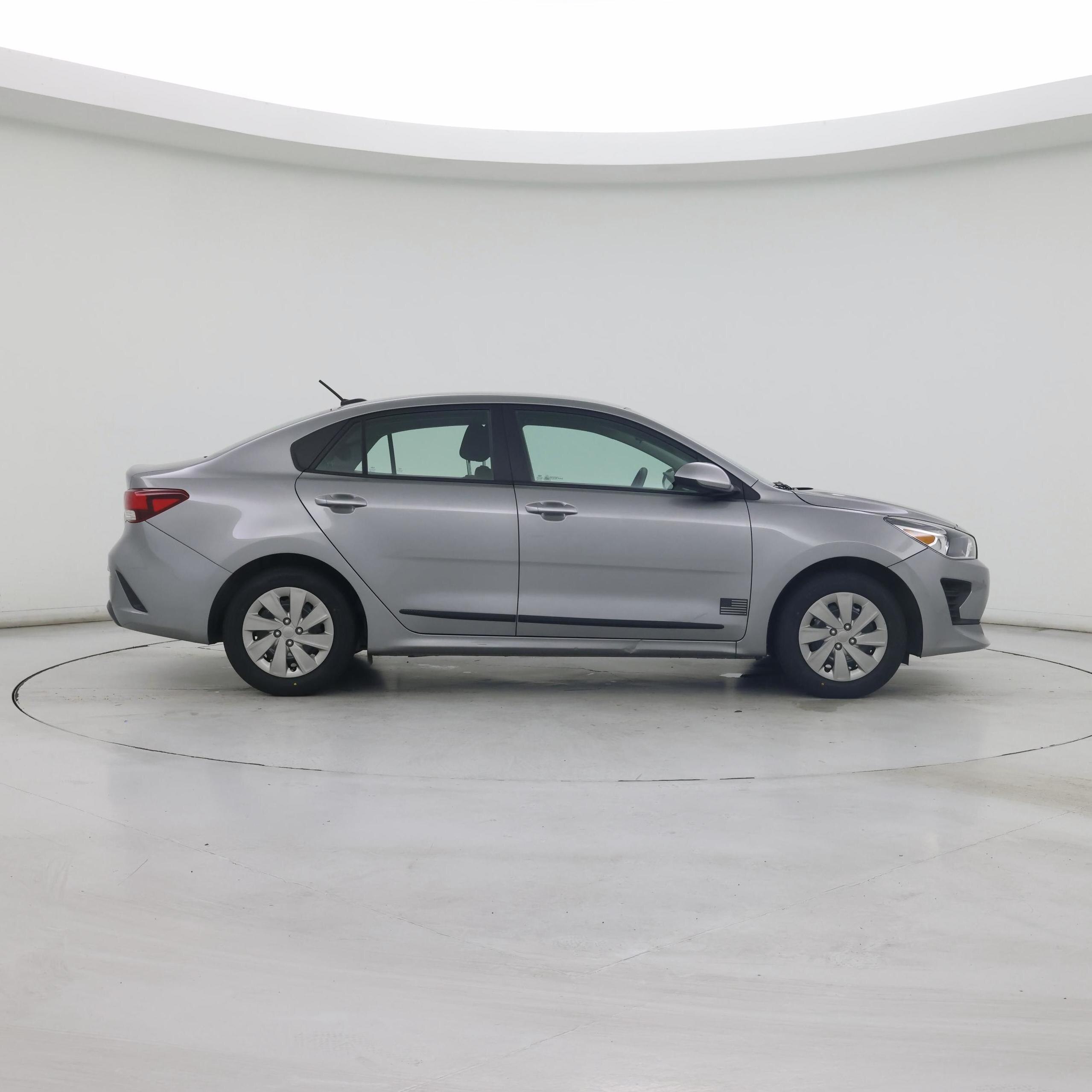 Thumbnail: 2022 Kia Rio - 7