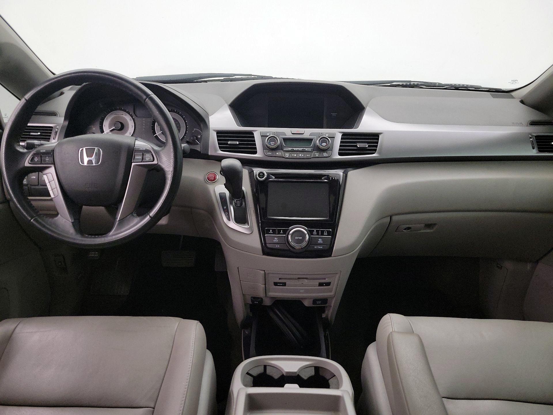 Thumbnail: 2014 Honda Odyssey - 9