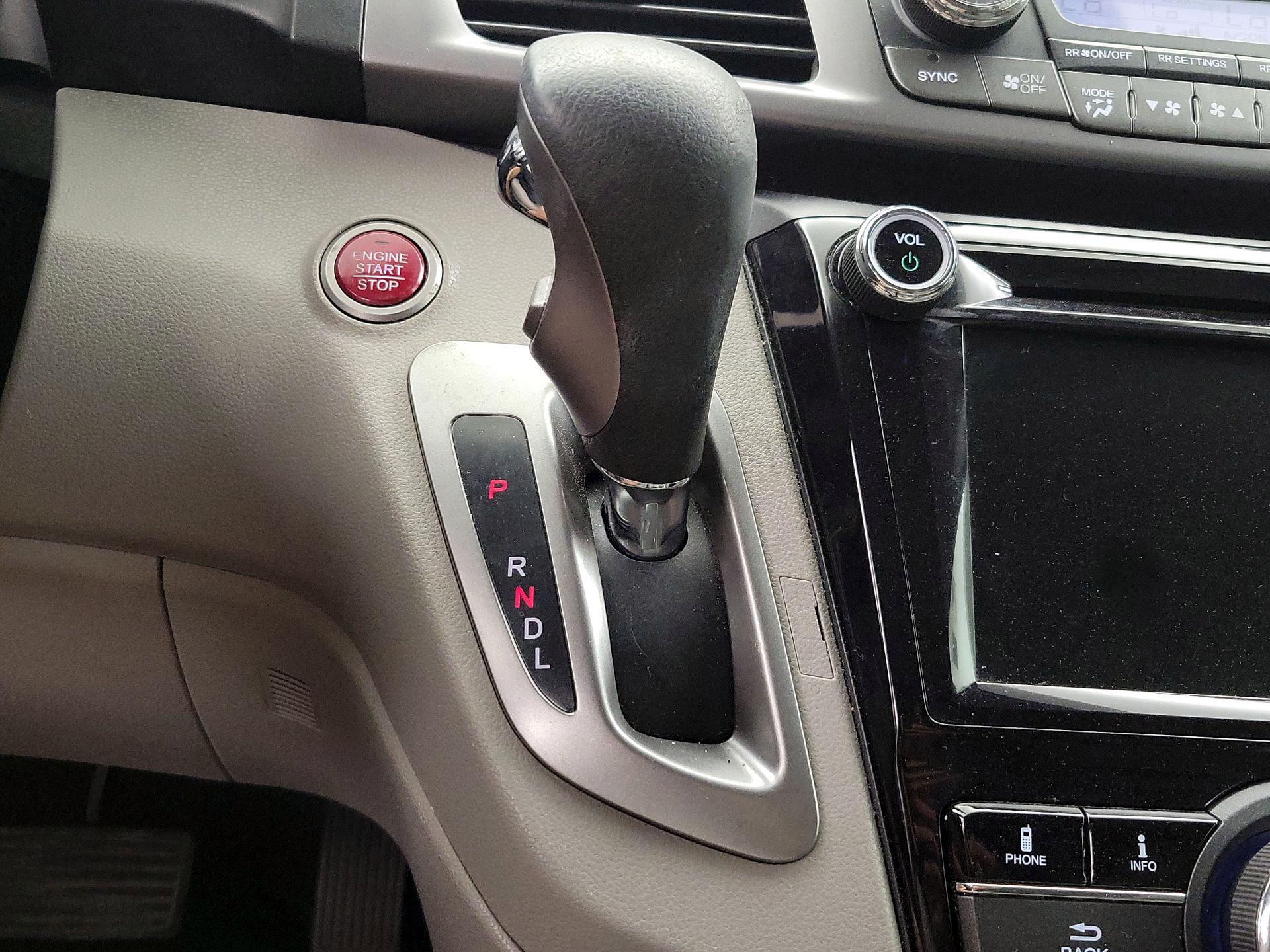 Thumbnail: 2014 Honda Odyssey - 17