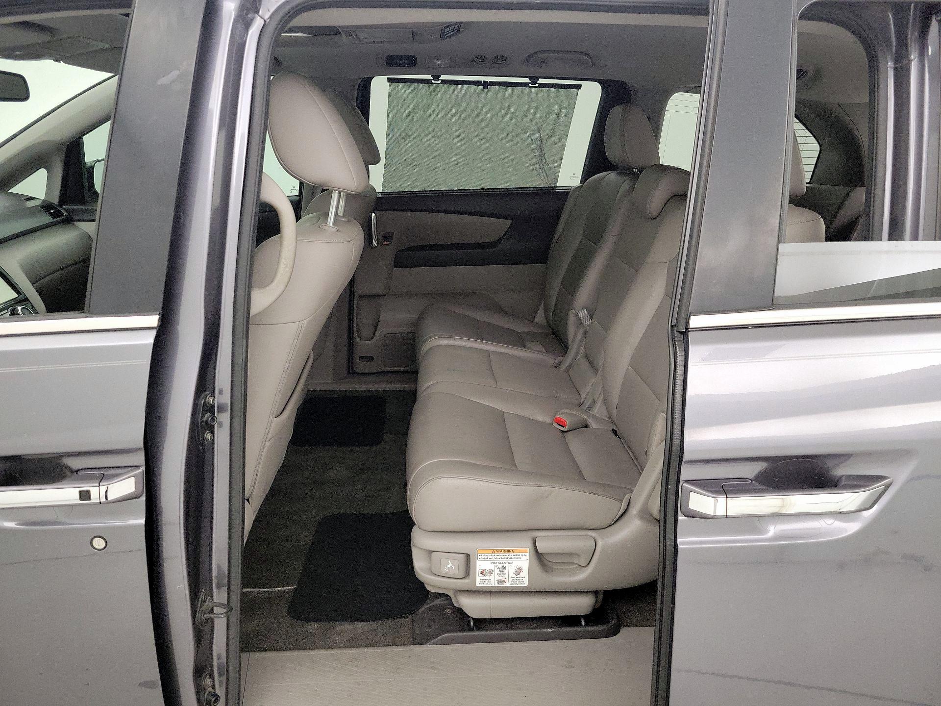 Thumbnail: 2014 Honda Odyssey - 20