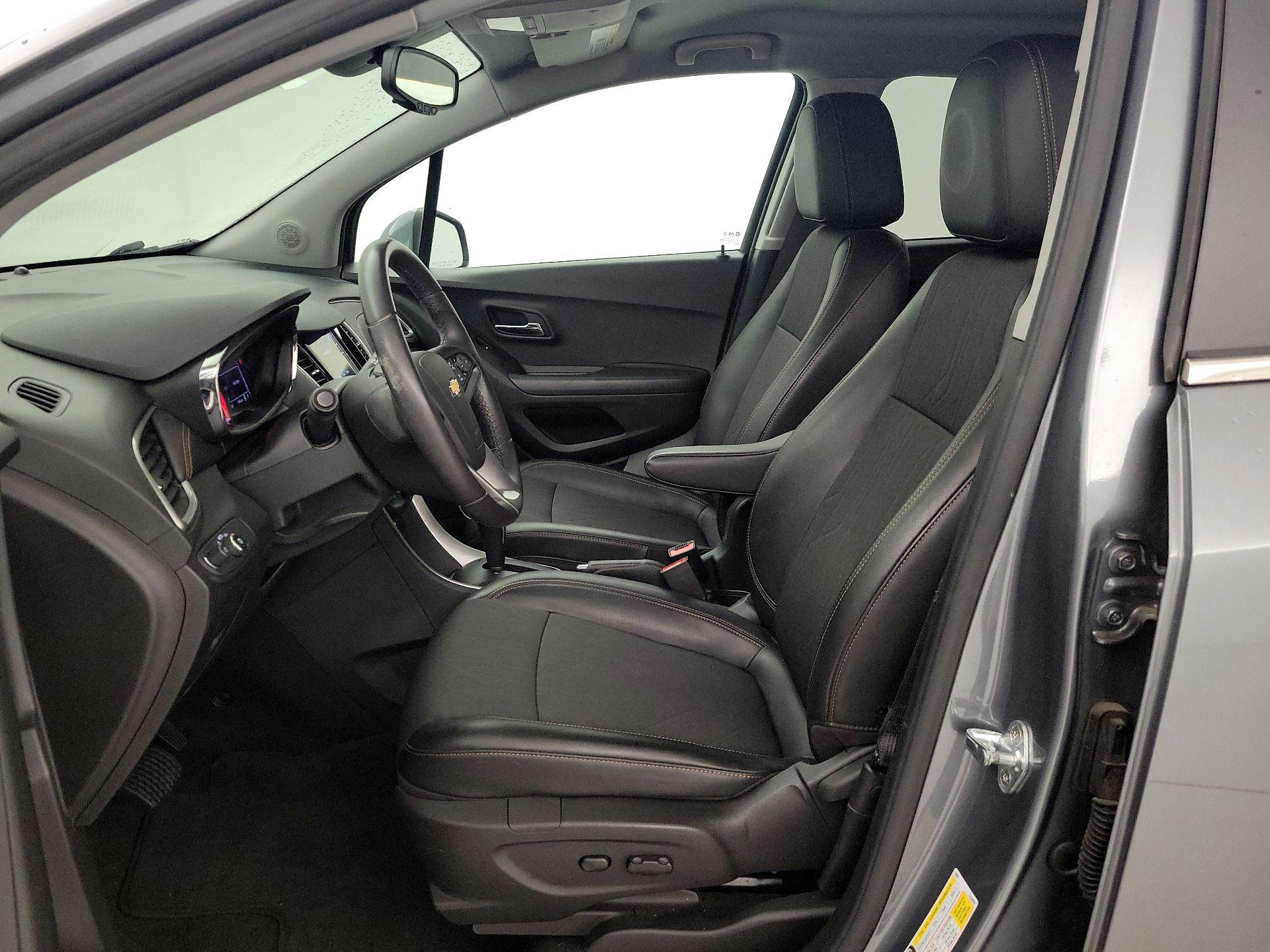 Thumbnail: 2019 Chevrolet Trax - 11