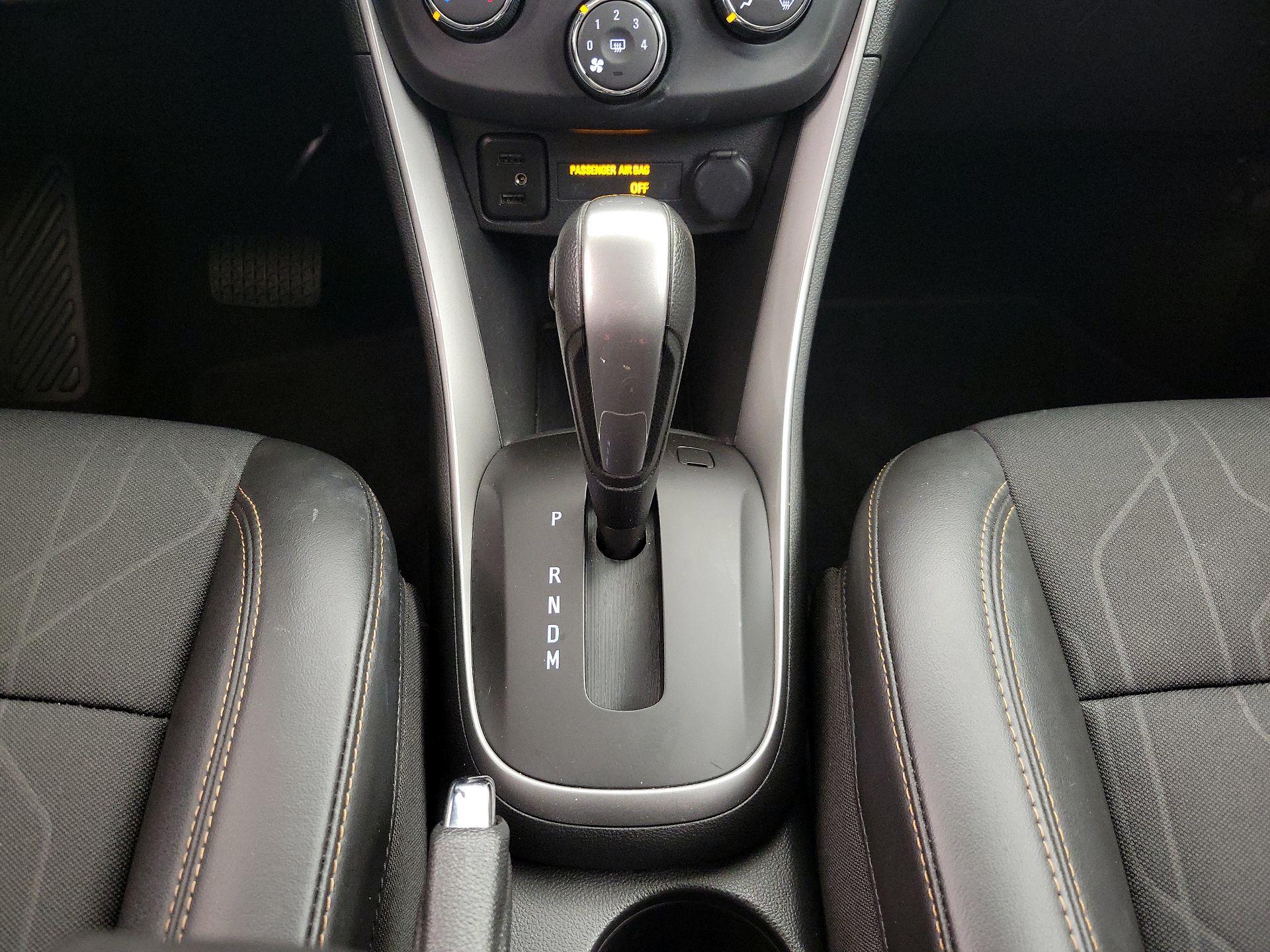 Thumbnail: 2019 Chevrolet Trax - 17