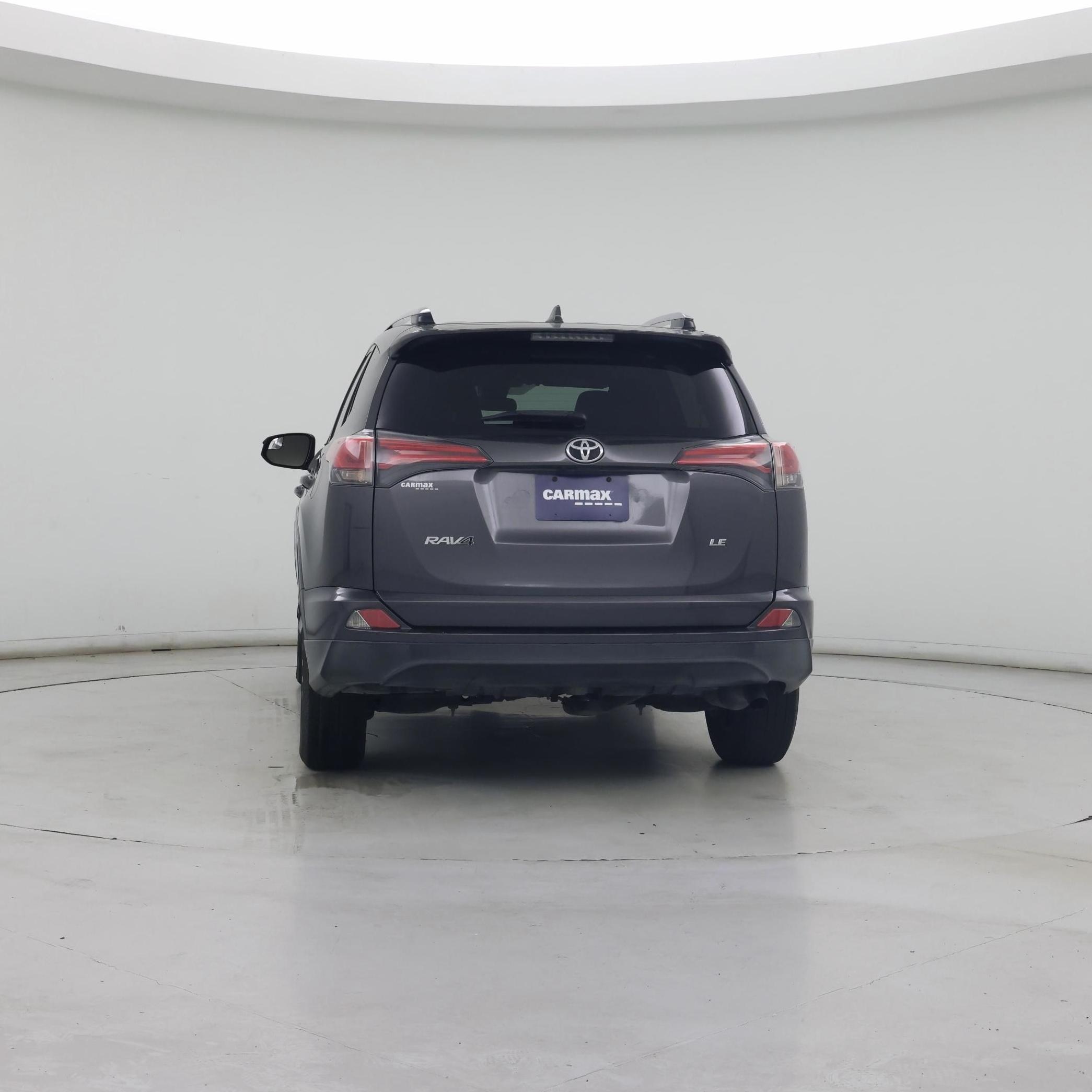 Thumbnail: 2017 Toyota RAV4 - 6
