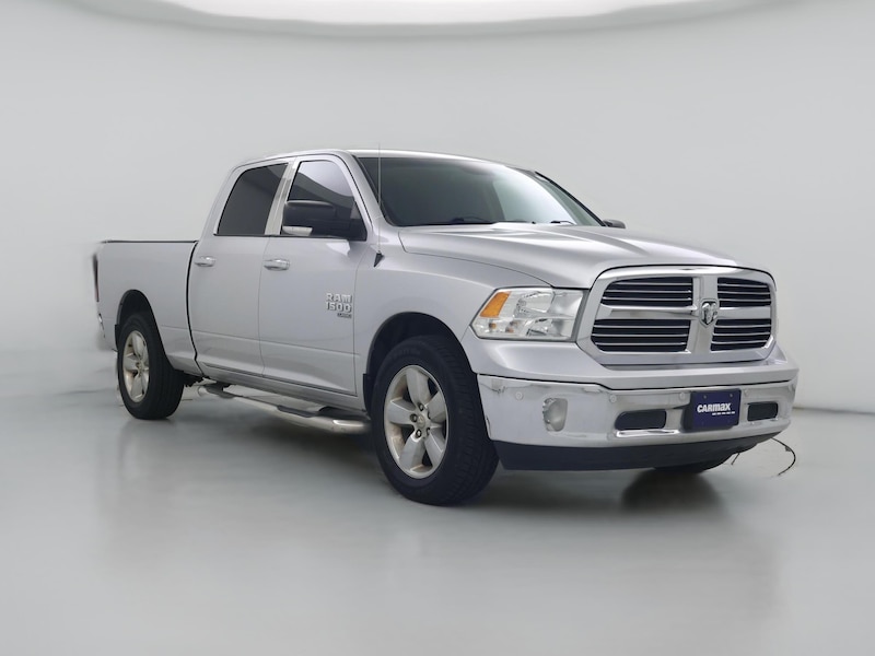 2019 RAM 1500 Classic Big Horn -
                  Garland, TX