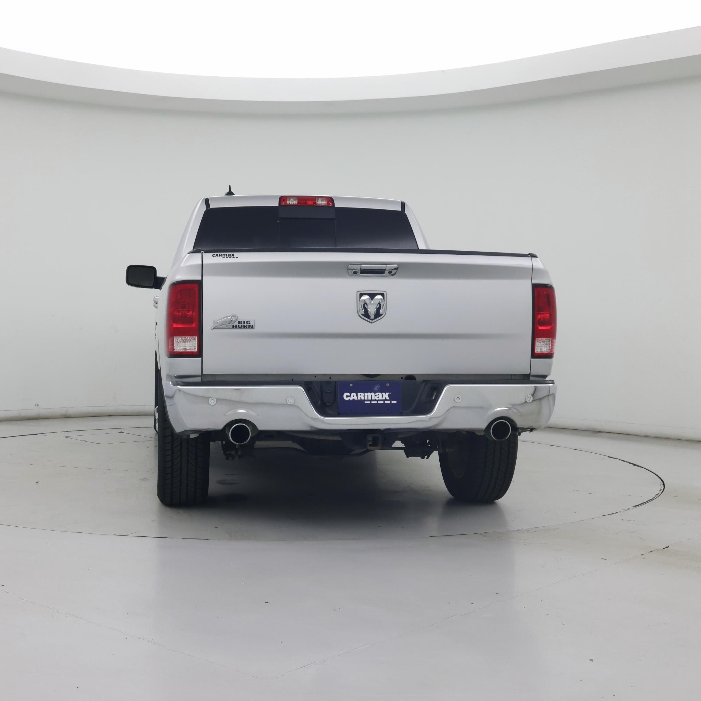Thumbnail: 2019 RAM 1500 Classic - 6