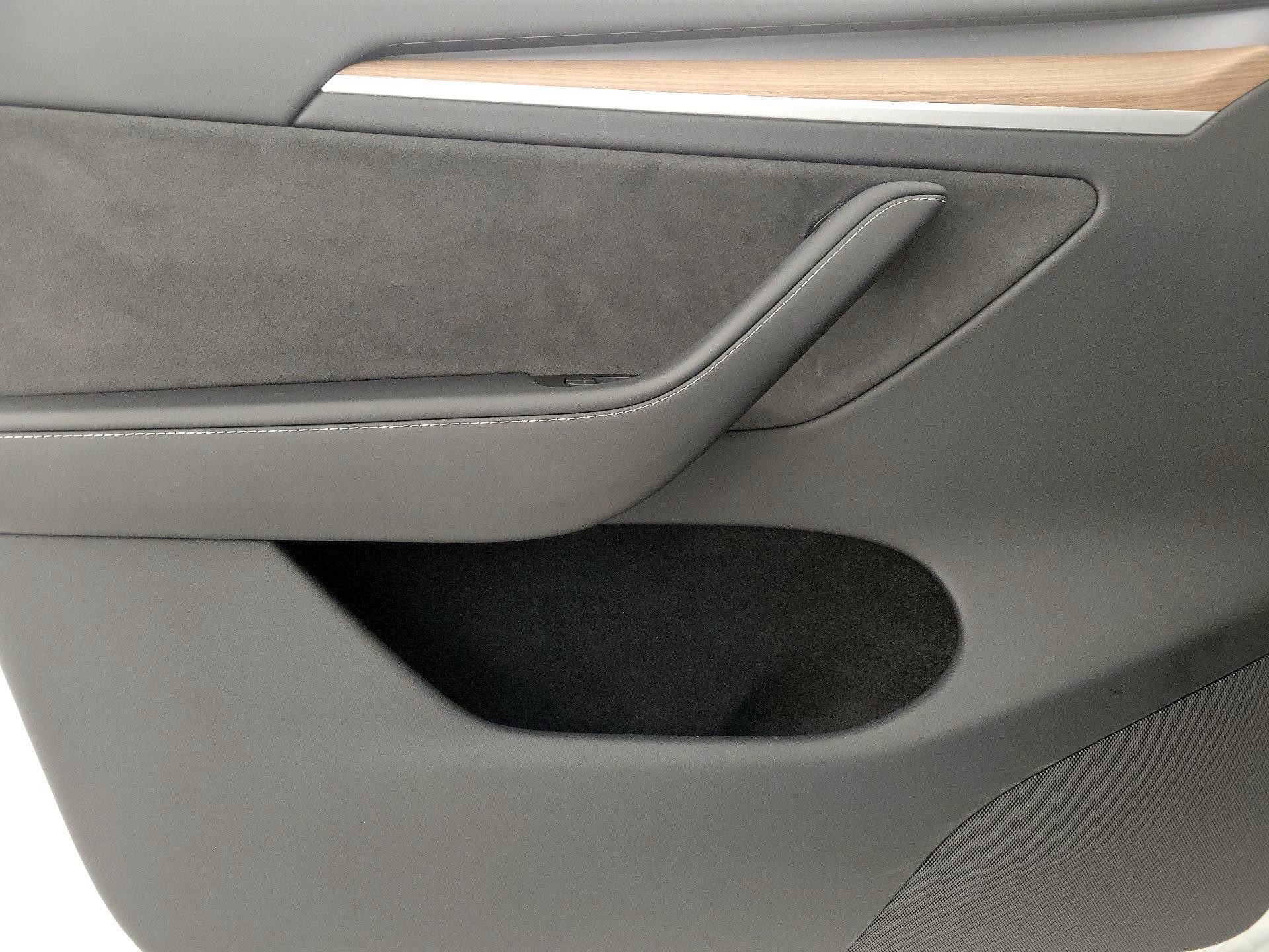 Thumbnail: 2024 Tesla Model Y - 12