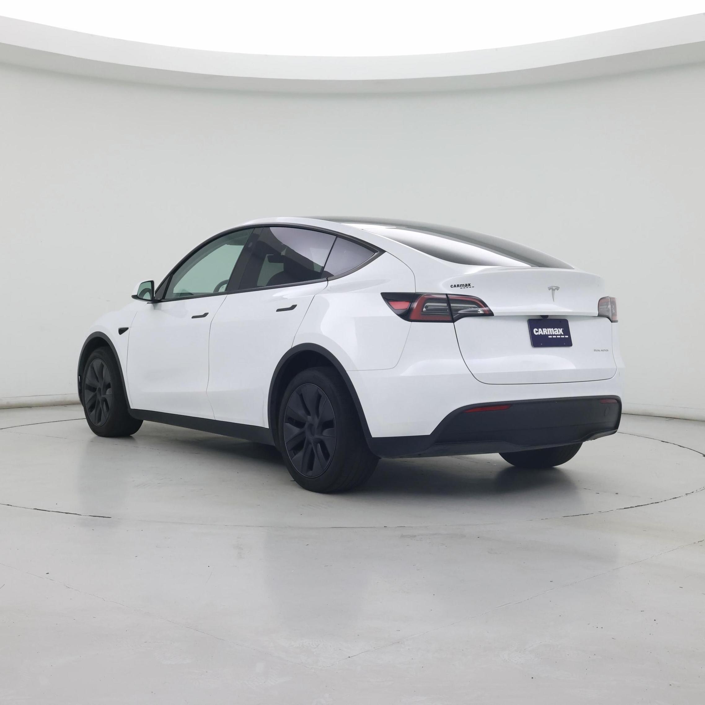 Thumbnail: 2024 Tesla Model Y - 2