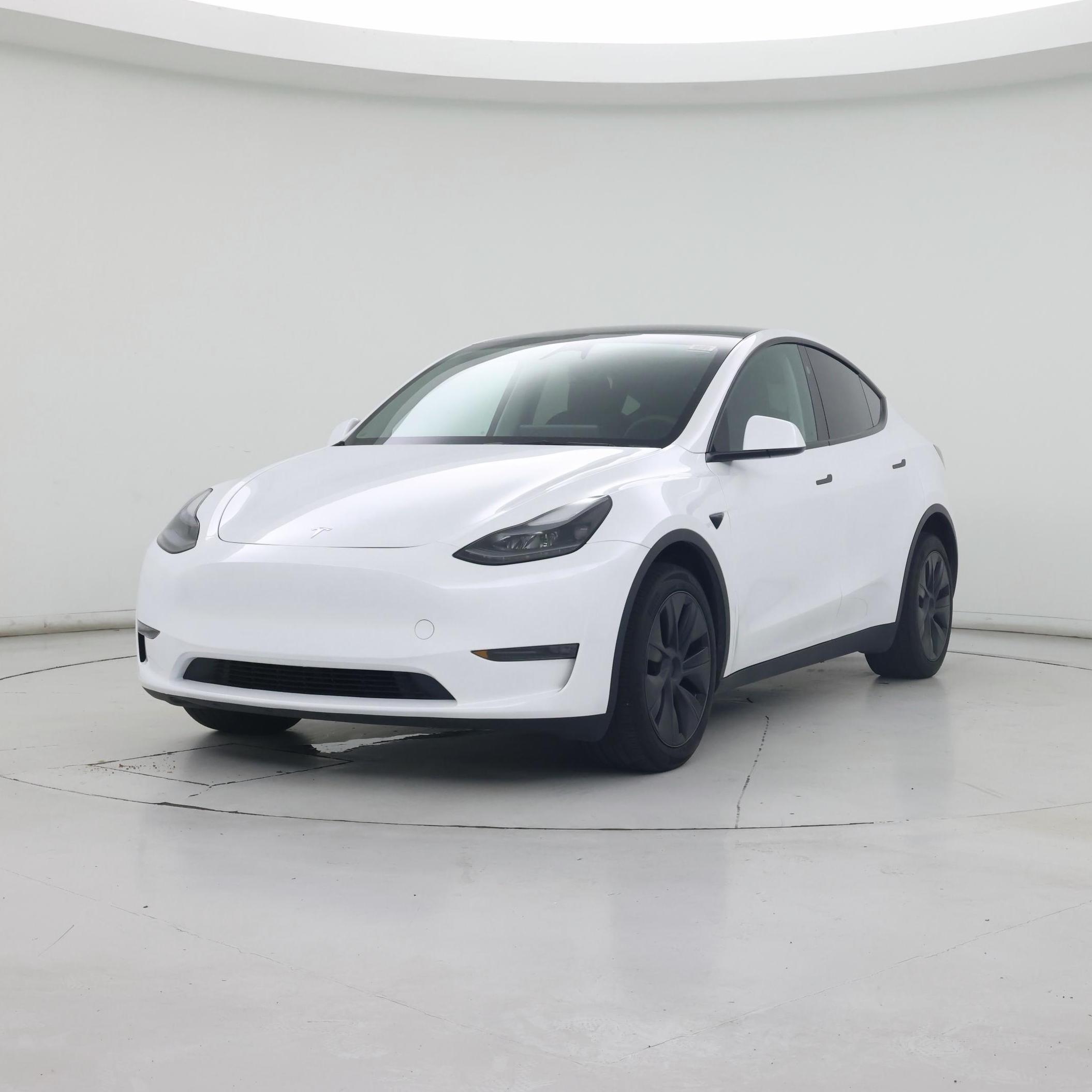 Thumbnail: 2024 Tesla Model Y - 4