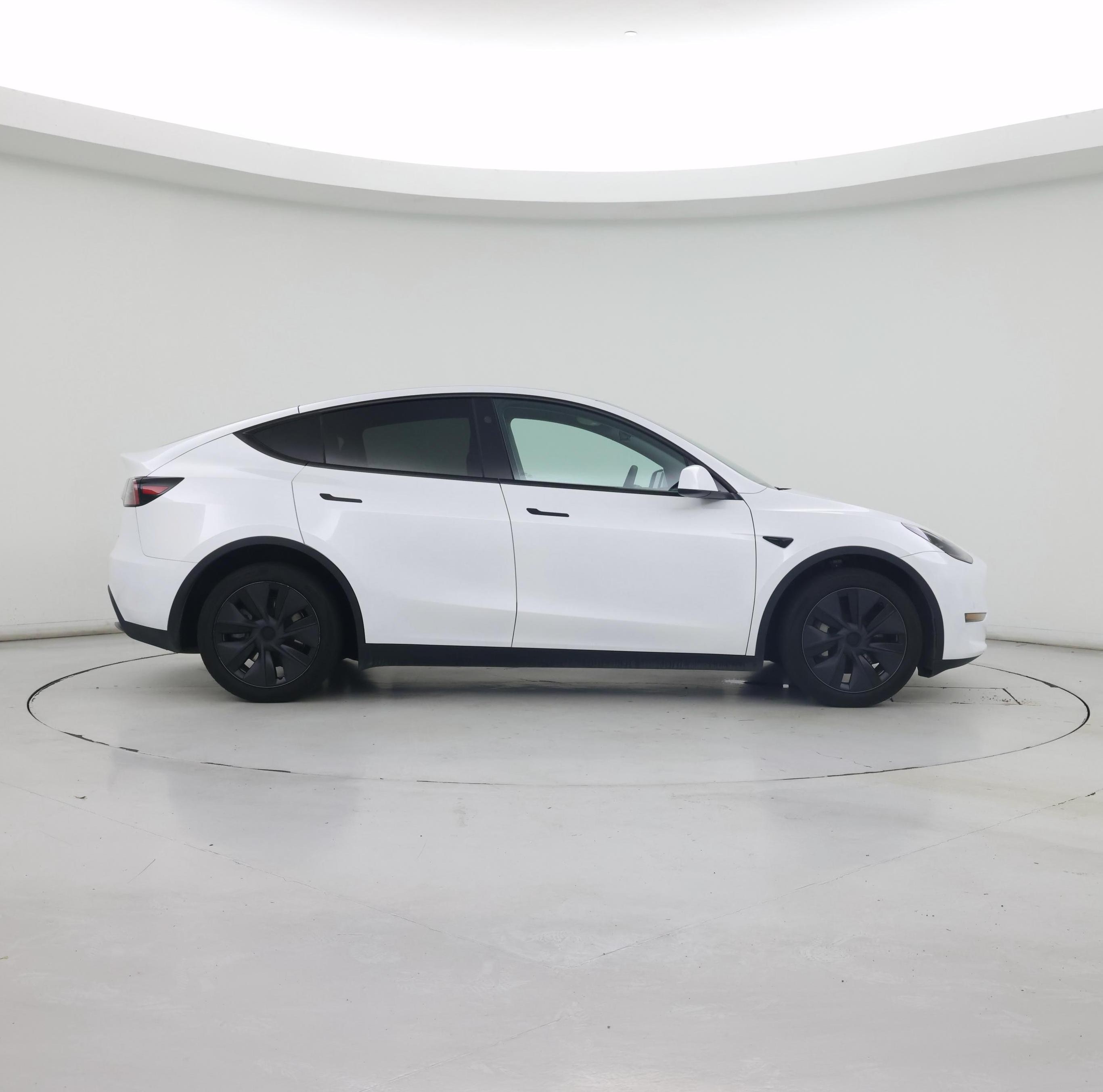 Thumbnail: 2024 Tesla Model Y - 7