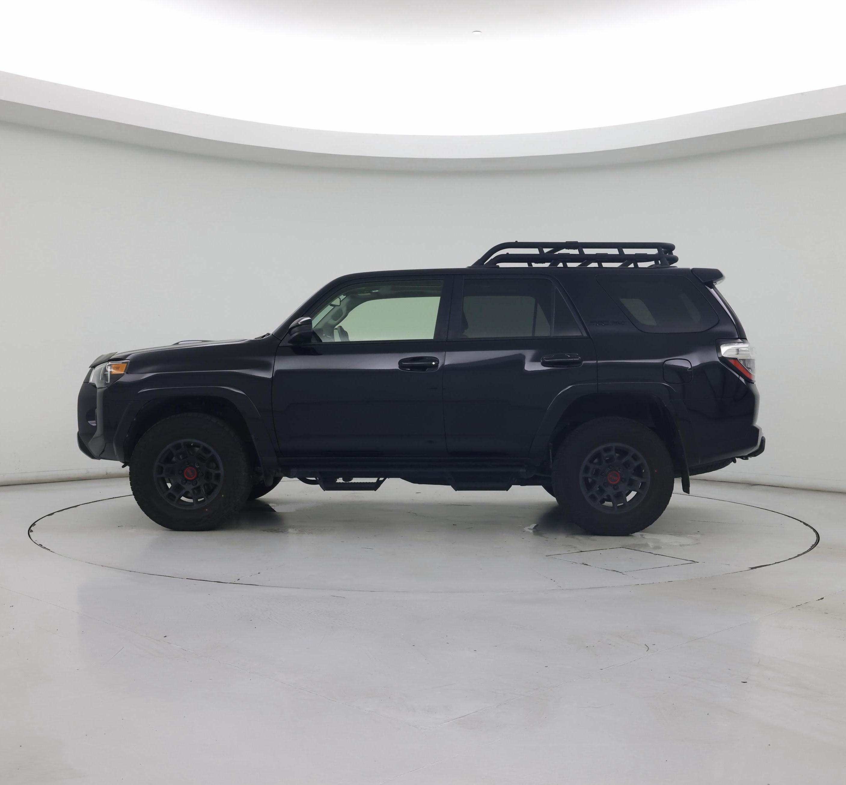 Thumbnail: 2022 Toyota 4Runner - 3