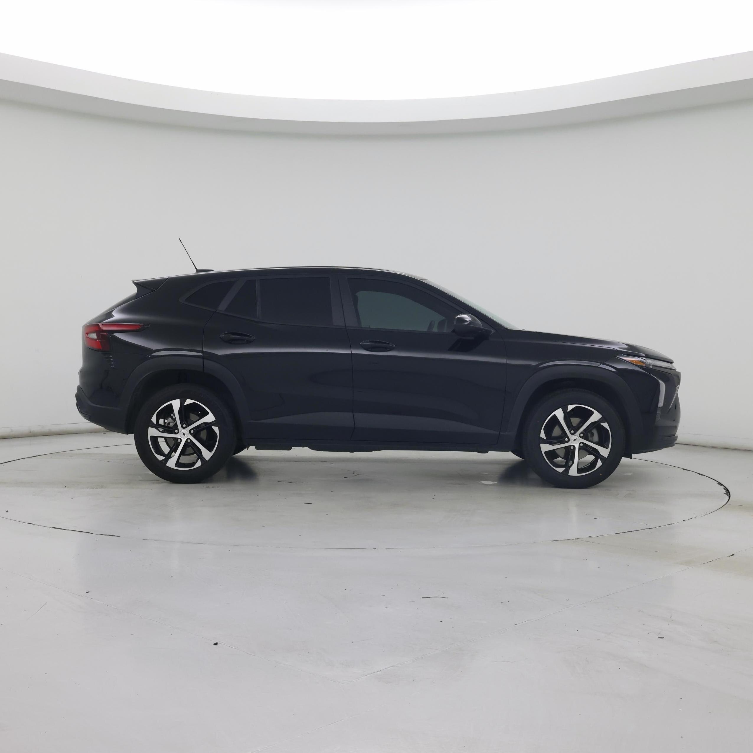 Thumbnail: 2024 Chevrolet Trax - 7