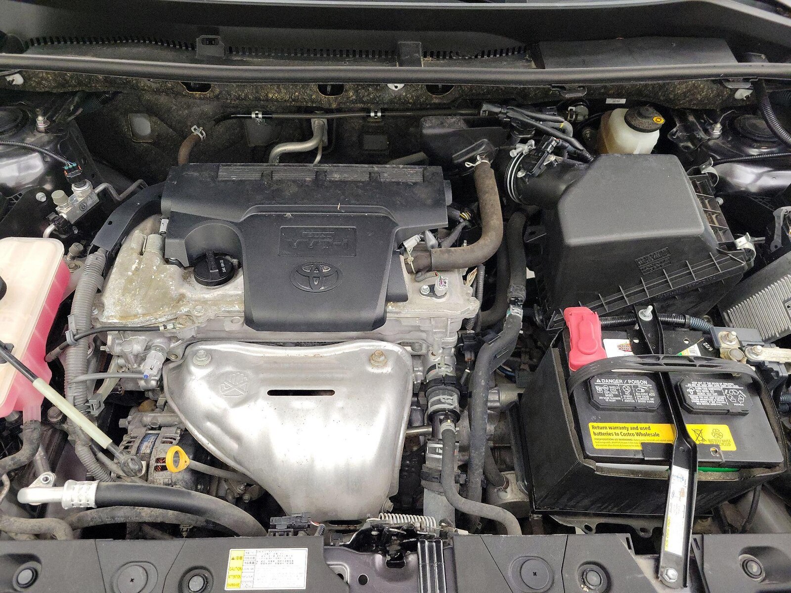 2016 Toyota RAV4 LE - Photo 22