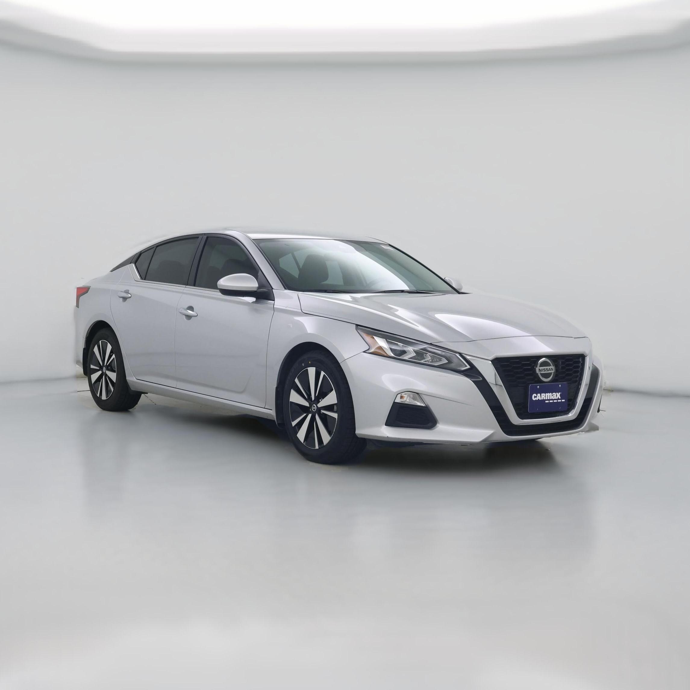 Thumbnail: 2022 Nissan Altima - 1