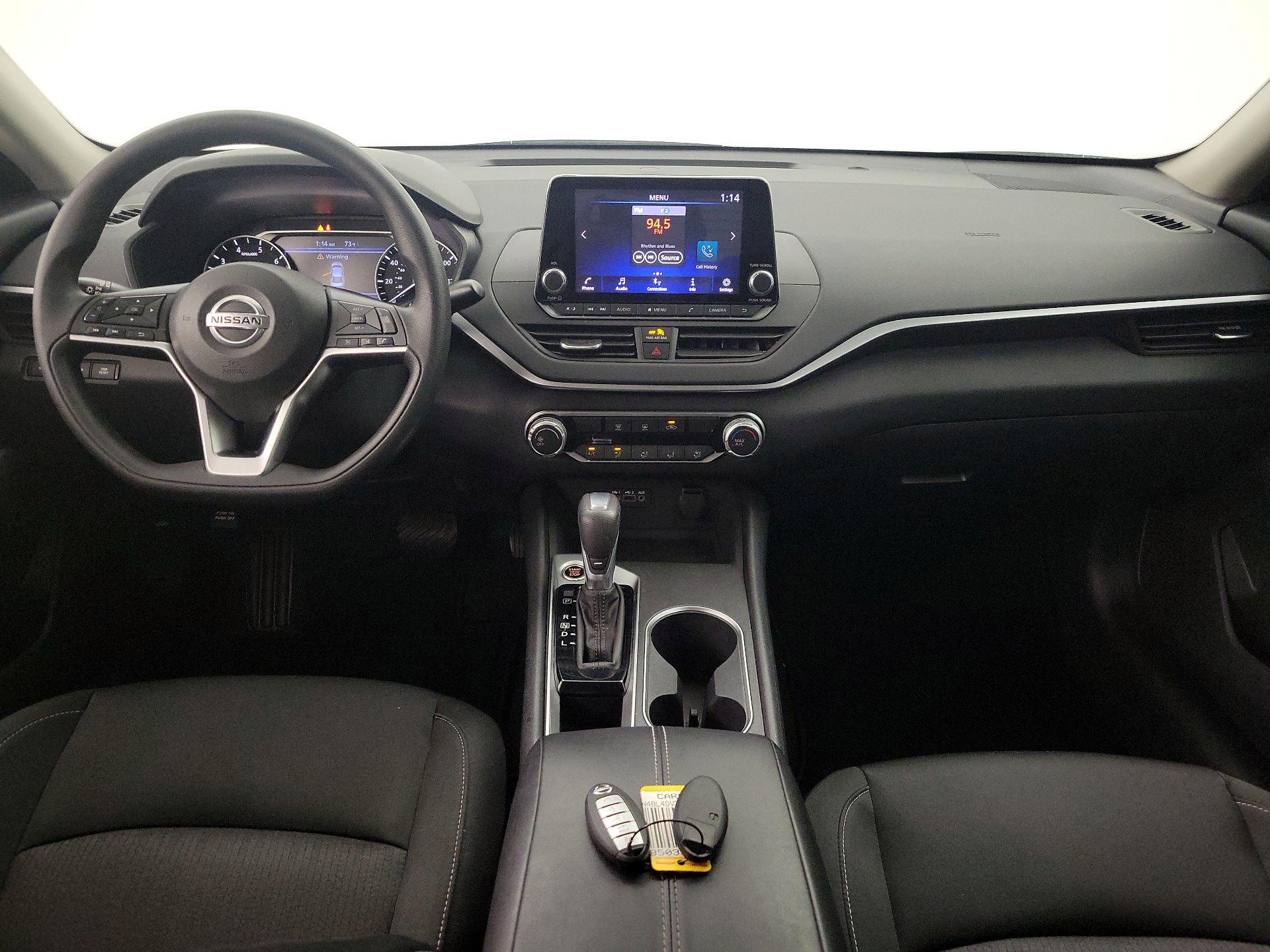 Thumbnail: 2022 Nissan Altima - 9
