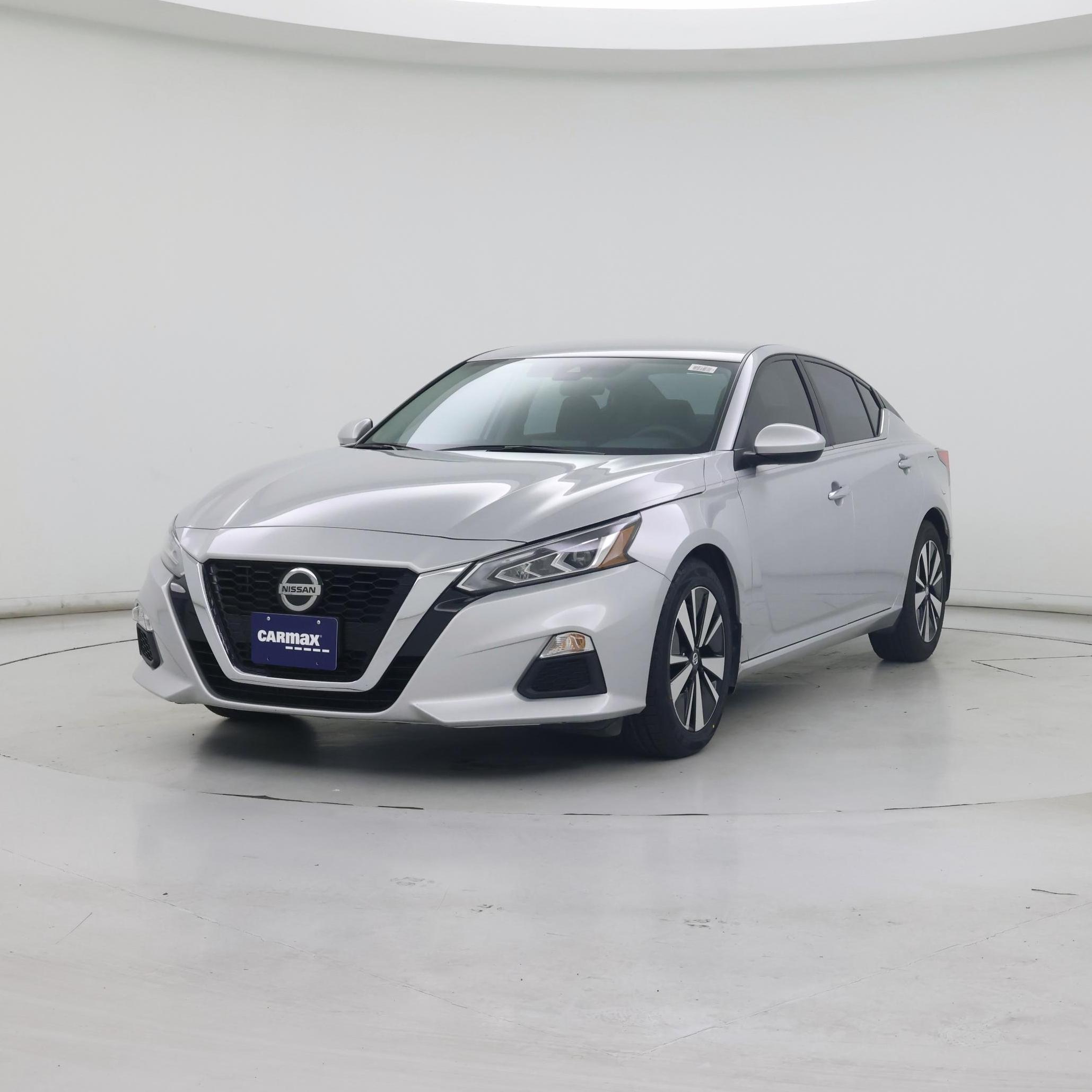 Thumbnail: 2022 Nissan Altima - 4