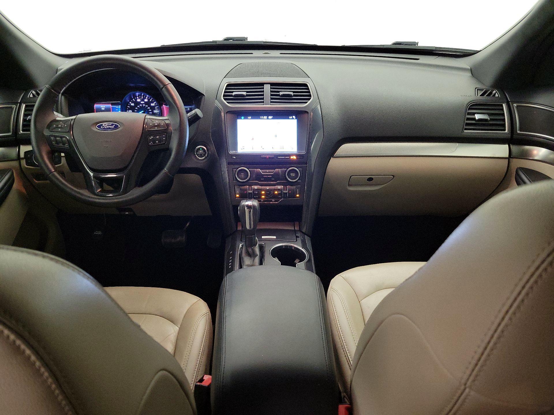 Thumbnail: 2018 Ford Explorer - 9