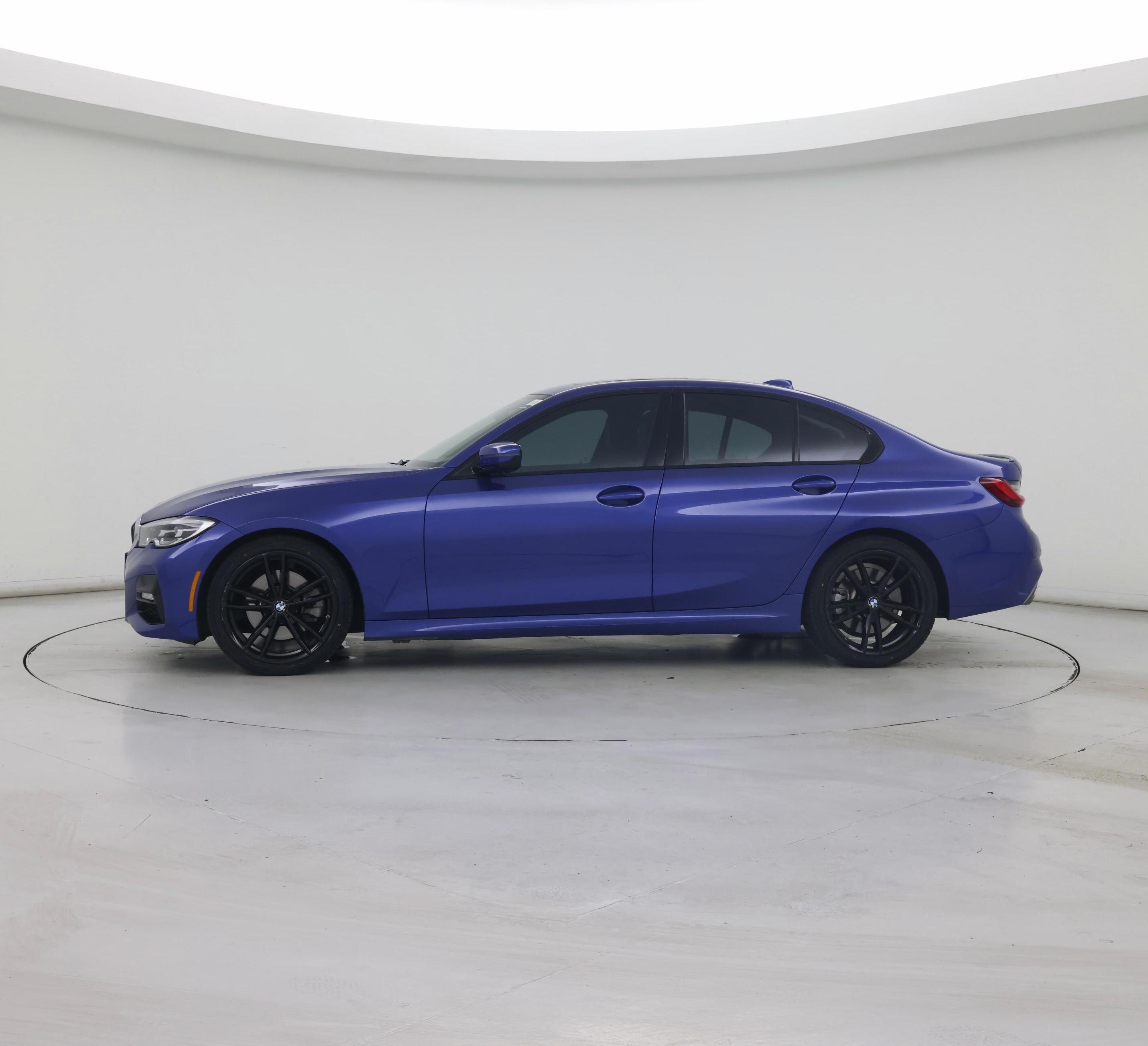 Thumbnail: 2022 BMW 3 Series - 3