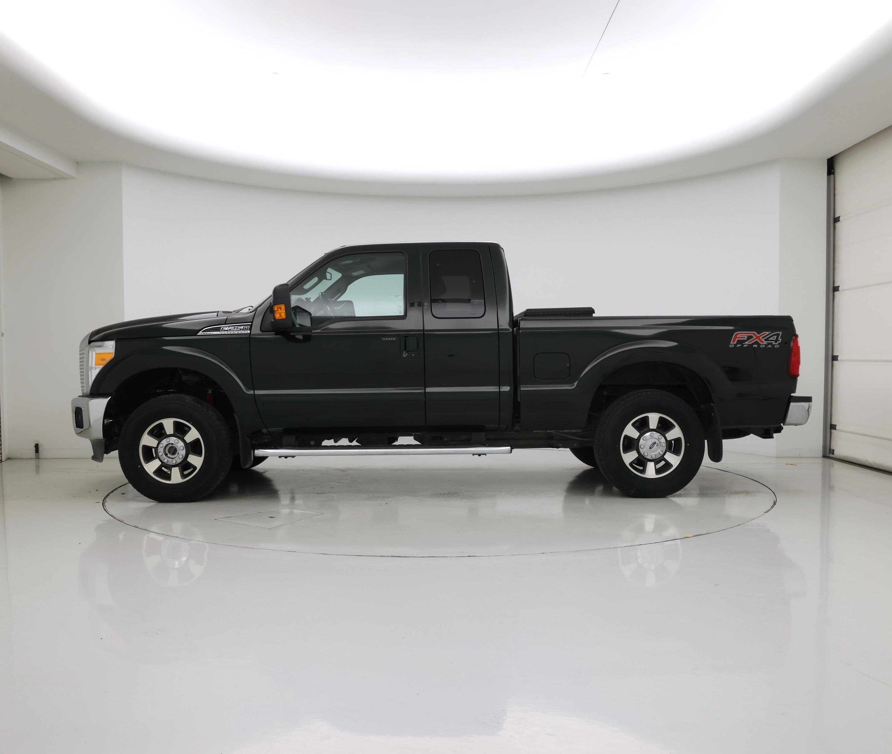 Thumbnail: 2015 Ford F-250 - 3